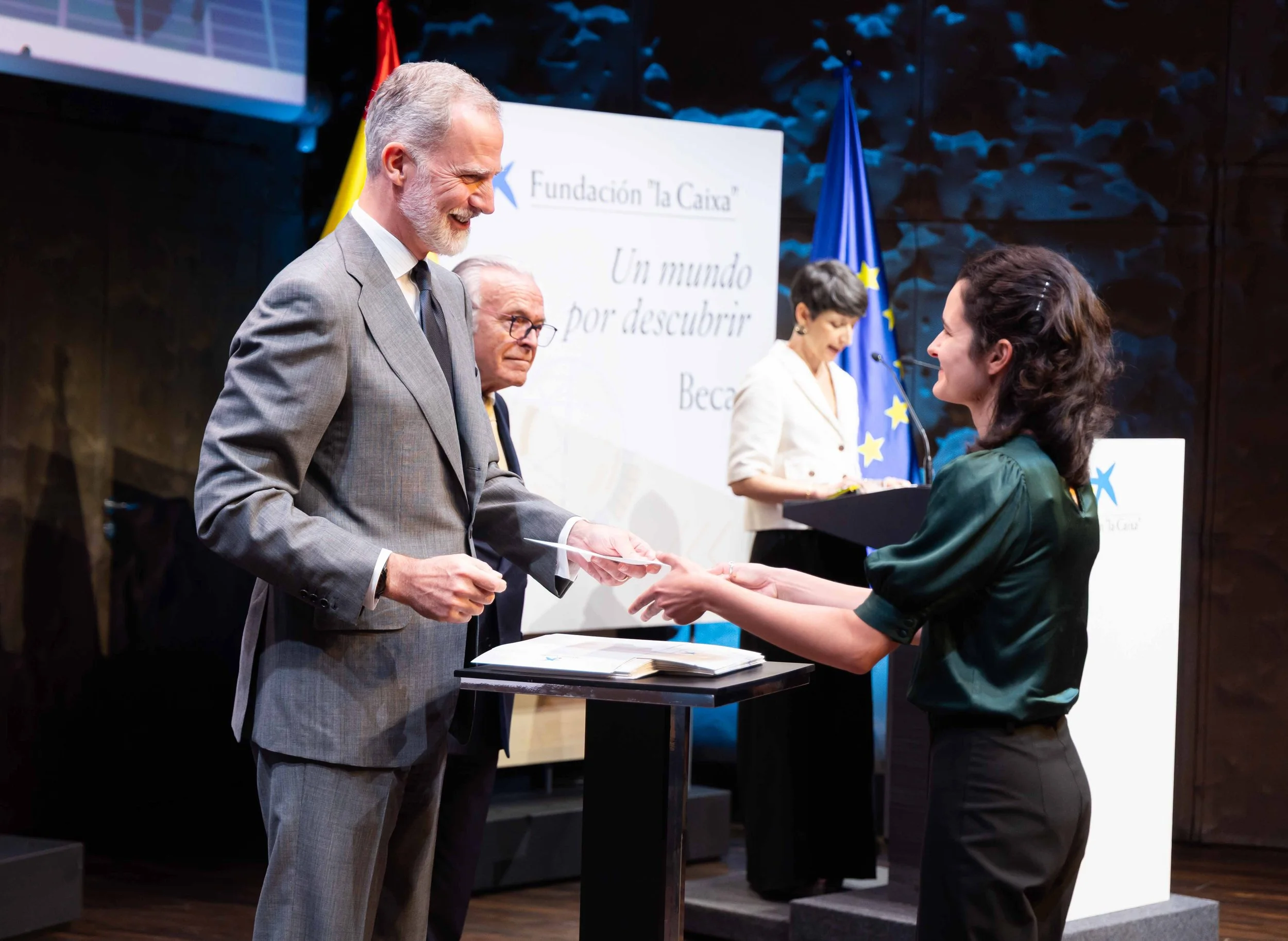 "la Caixa" Postgraduate Fellowship Abroad (2025) - Madrid