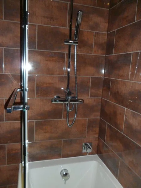 Bathroom Refurbishment Melksham 03.jpg