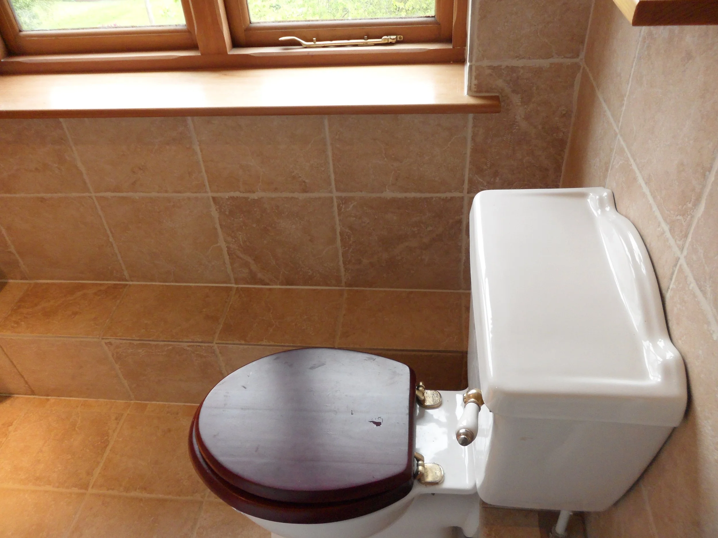 Bathroom Refurbishment Trowbridge 02.JPG