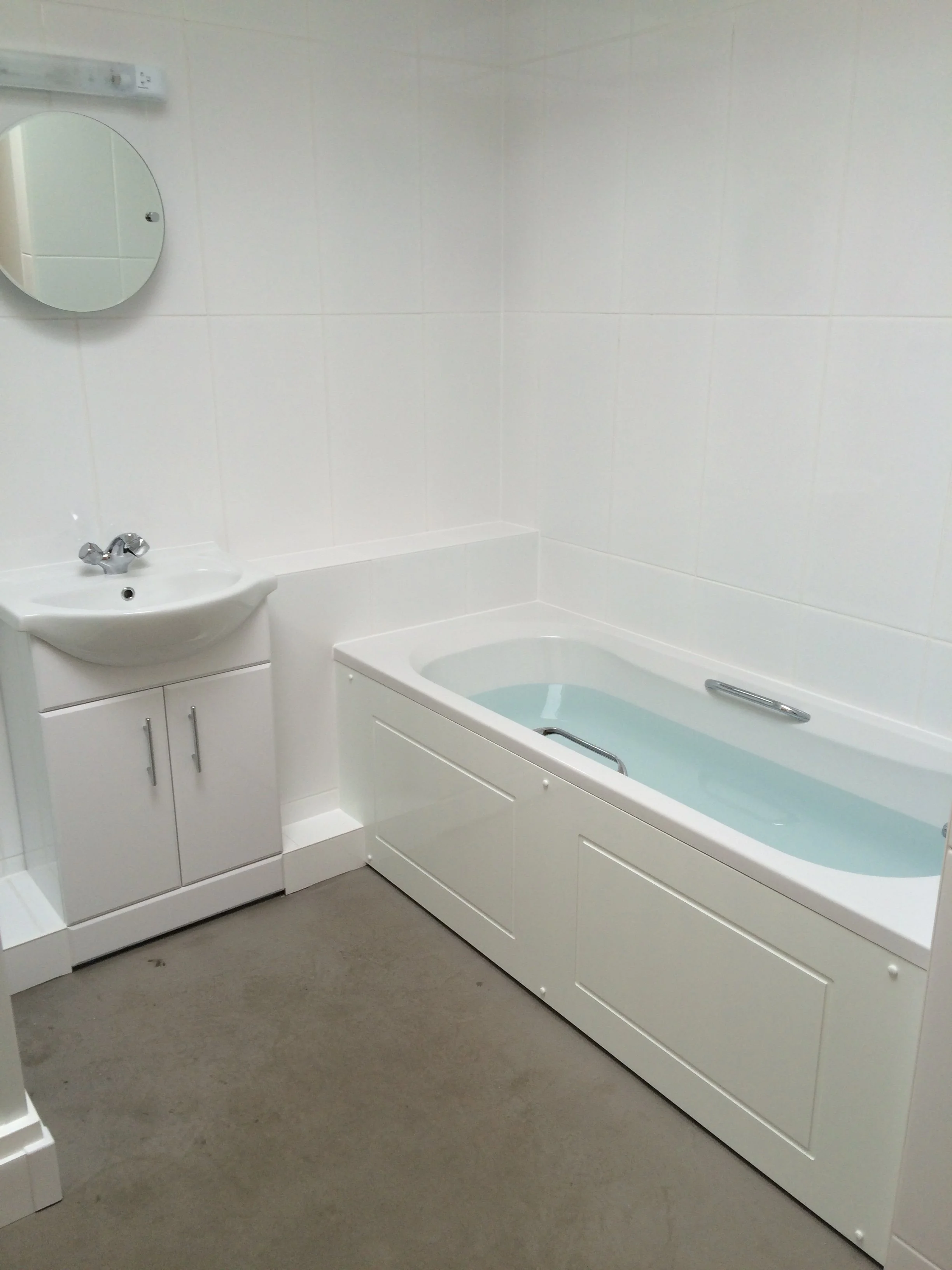 Bathroom Refurbishment Devizes 01.JPG