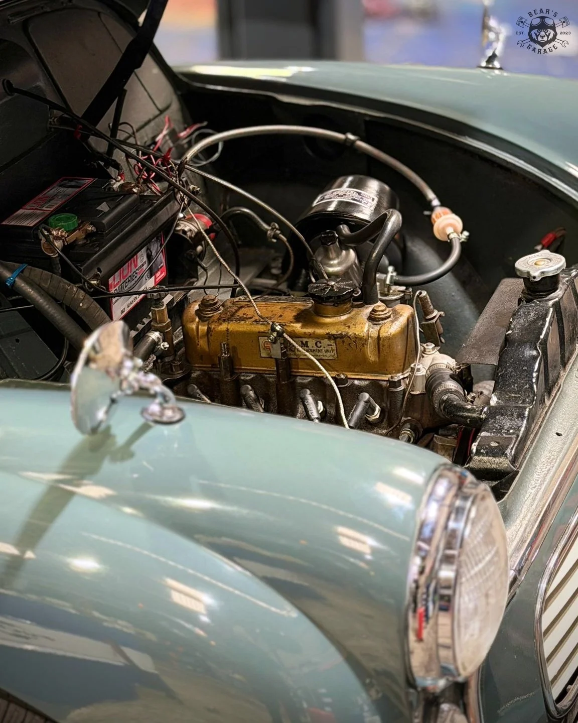 We don&rsquo;t discriminate: old or new...

We recently changed the gearbox and clutch on a 1955 Morris Minor to improve reliability, and keep this timeless classic on the road for years to come.

Drive confidently - contact us today!

☎️ 07852752234