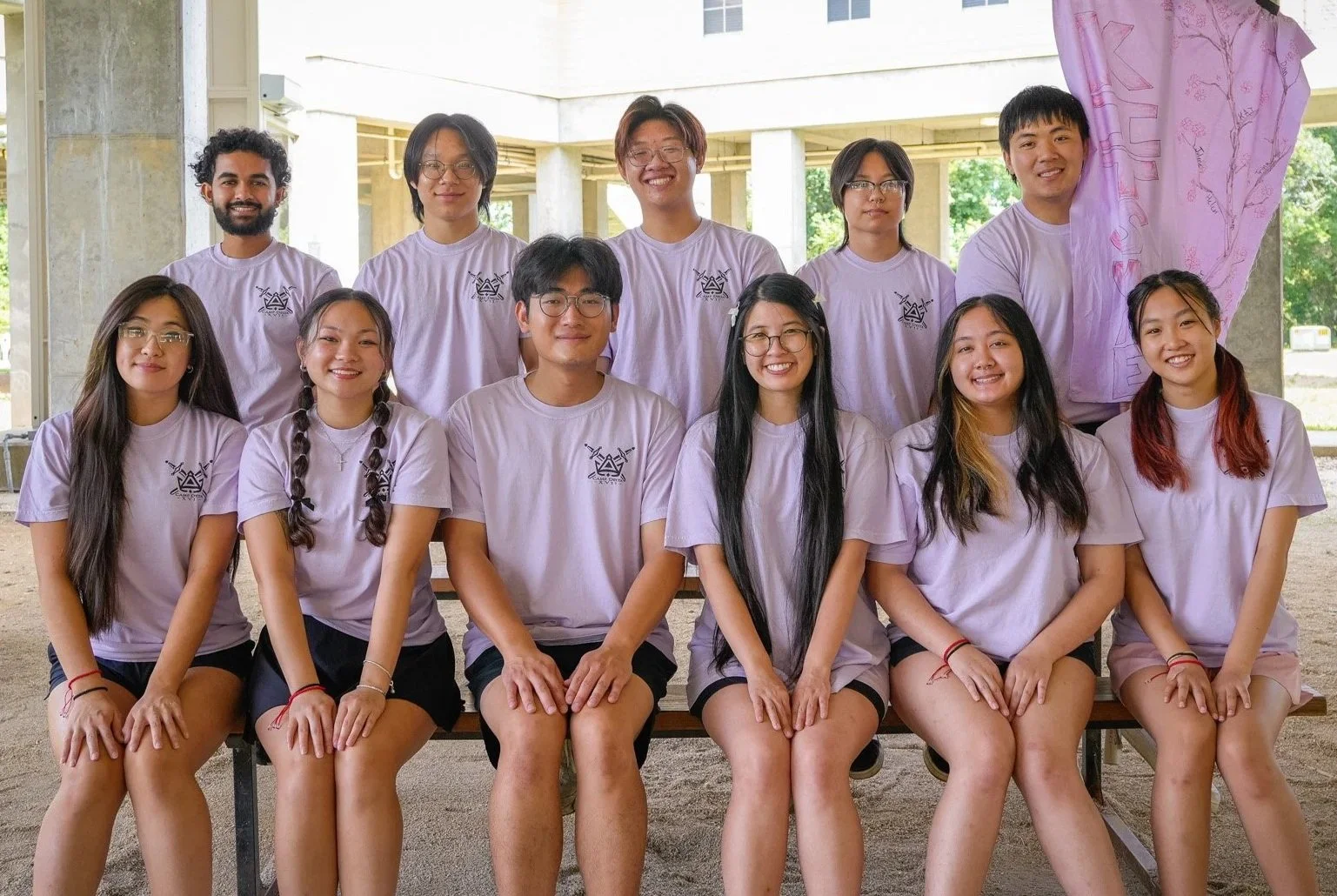 CDXVII - Kitsune Family