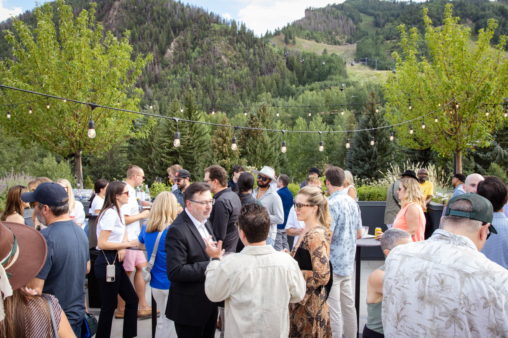Welcome Party-11.jpg