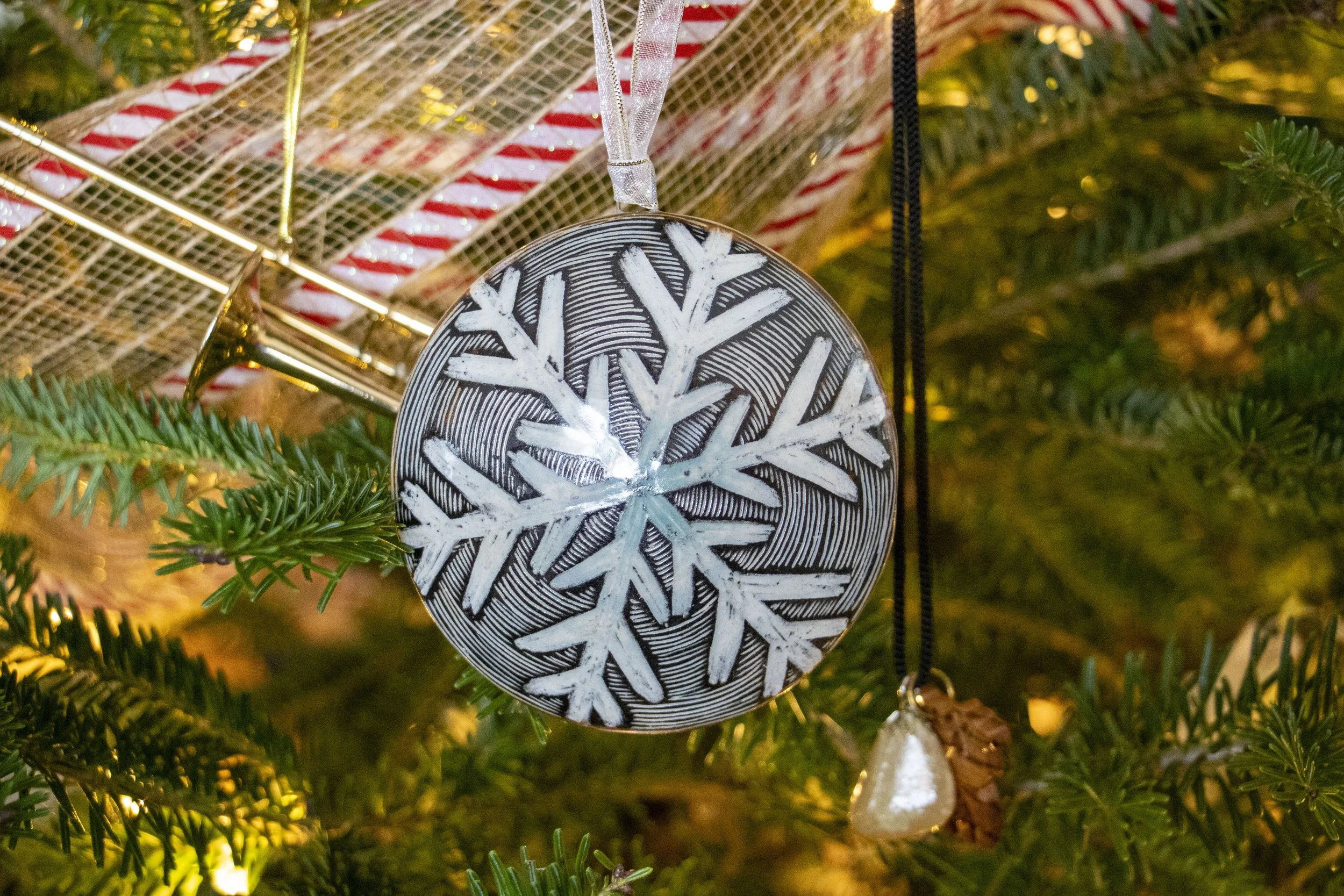 ornaments_12.jpg