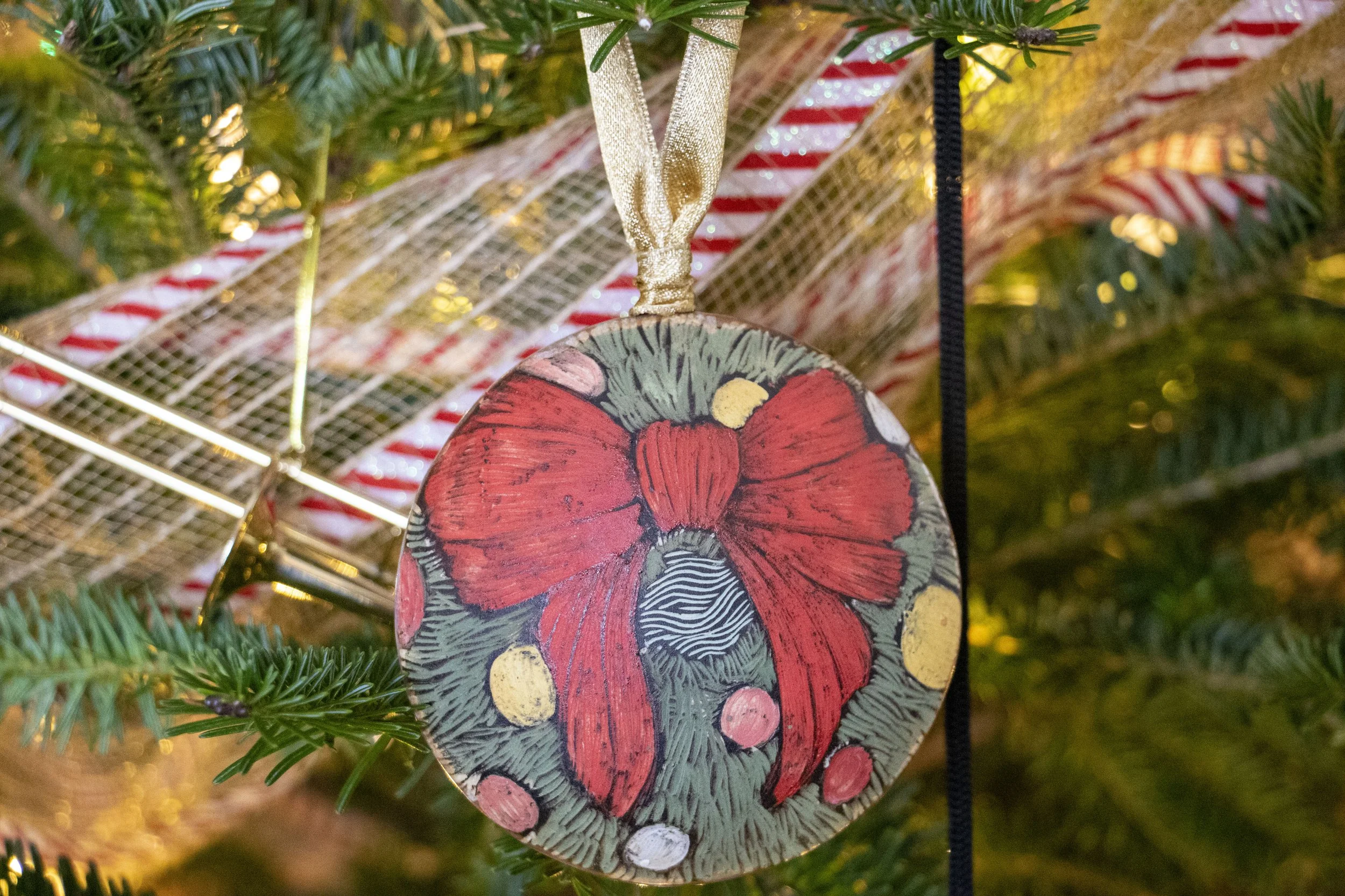 ornaments_38.jpg
