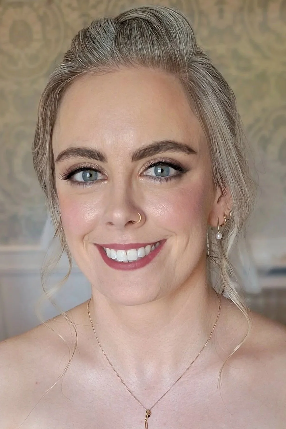 Glam Bridal make up, natural make up, Clanard Court Hotel Athy recommended supplier 