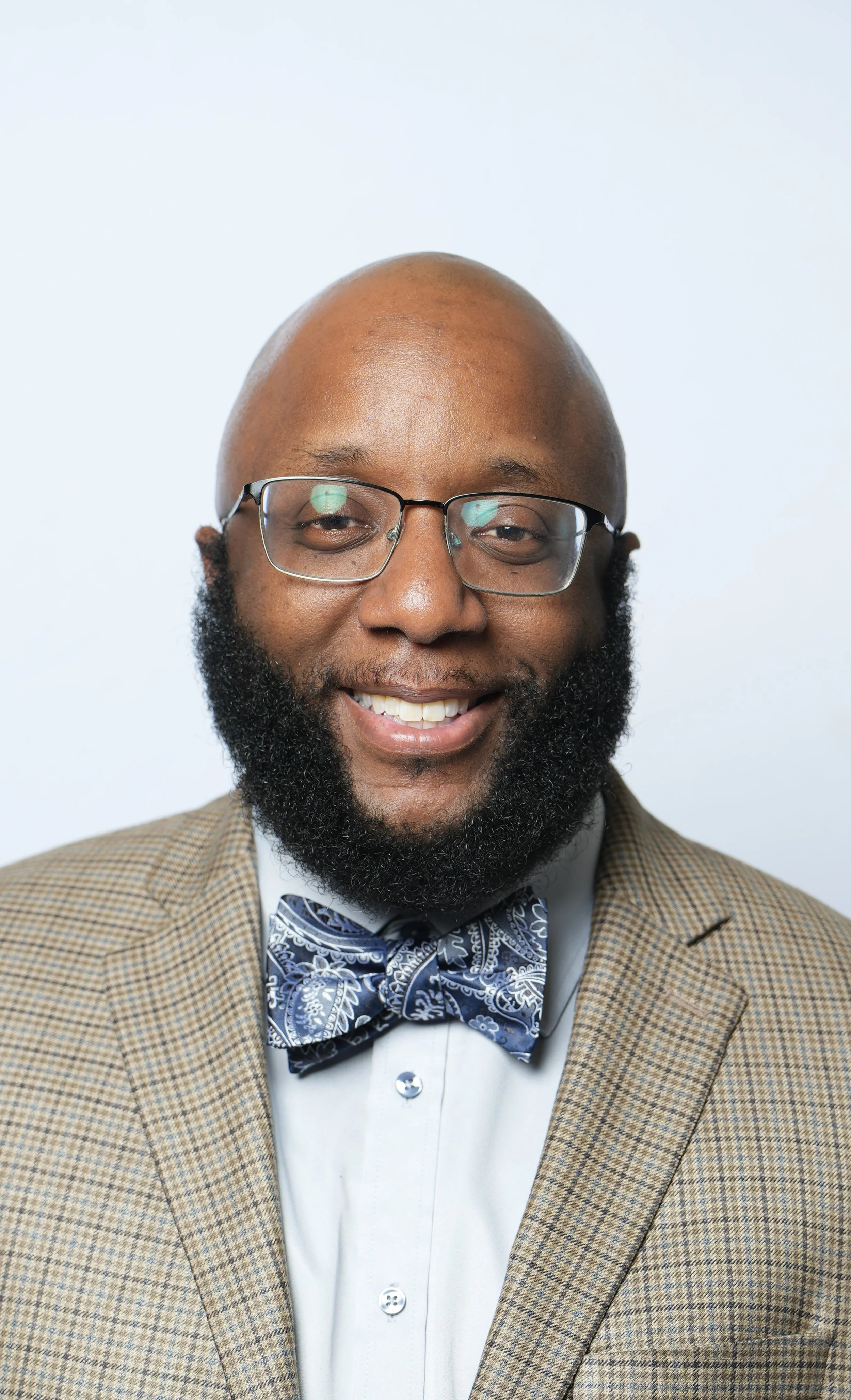 DR. JUSTIN SINGLETON