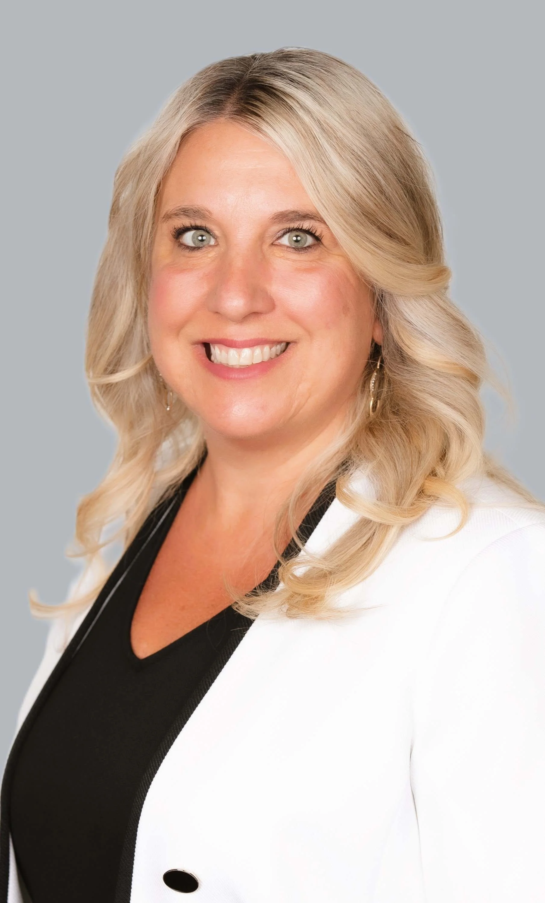 TRACY SCHIMELFENIG