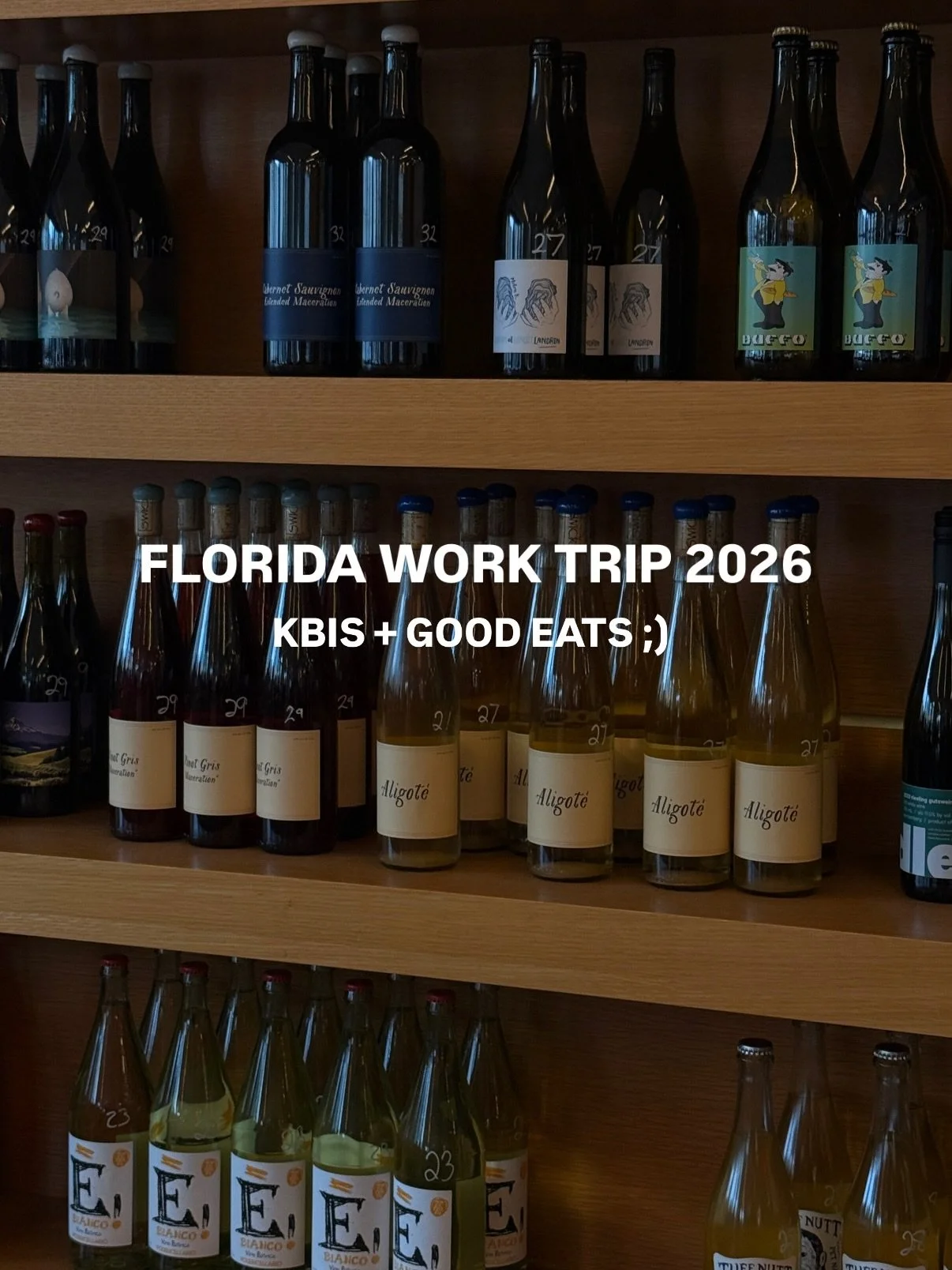 had the privilege of getting to join @timelydesignsstudio to capture @kbis_official 2026! 

nothing better than getting to capture and create along side my clients &amp; witnessing them in their element ;)