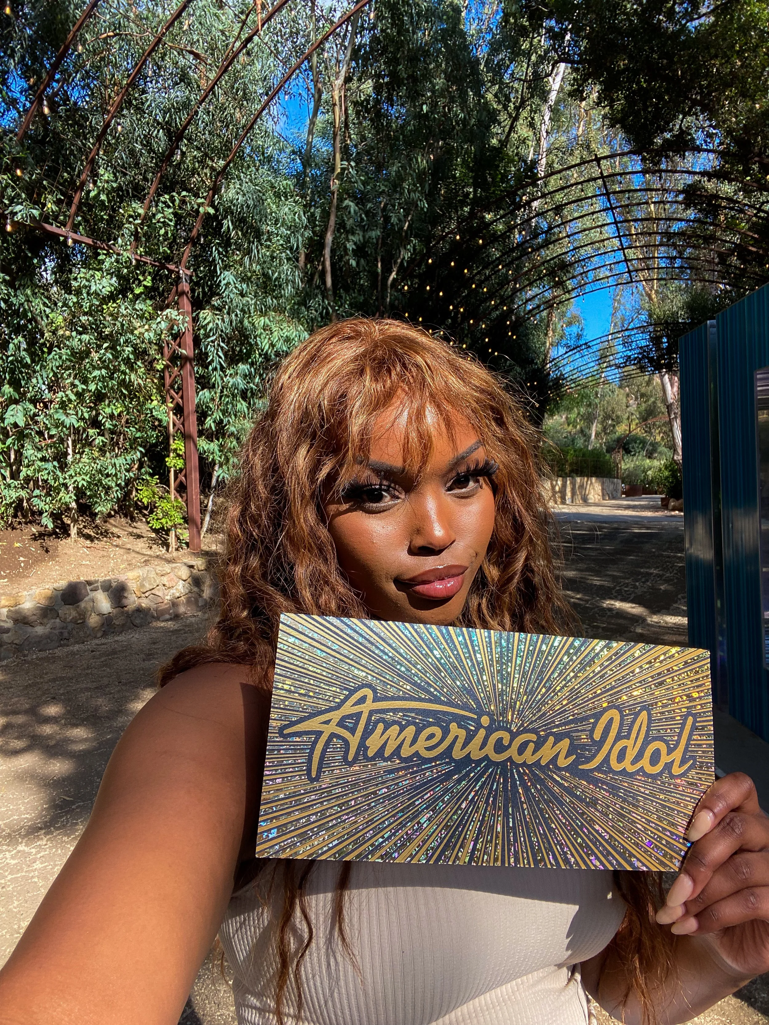 GOLDEN TICKET 'Wait a Minute' by Willow Smith 