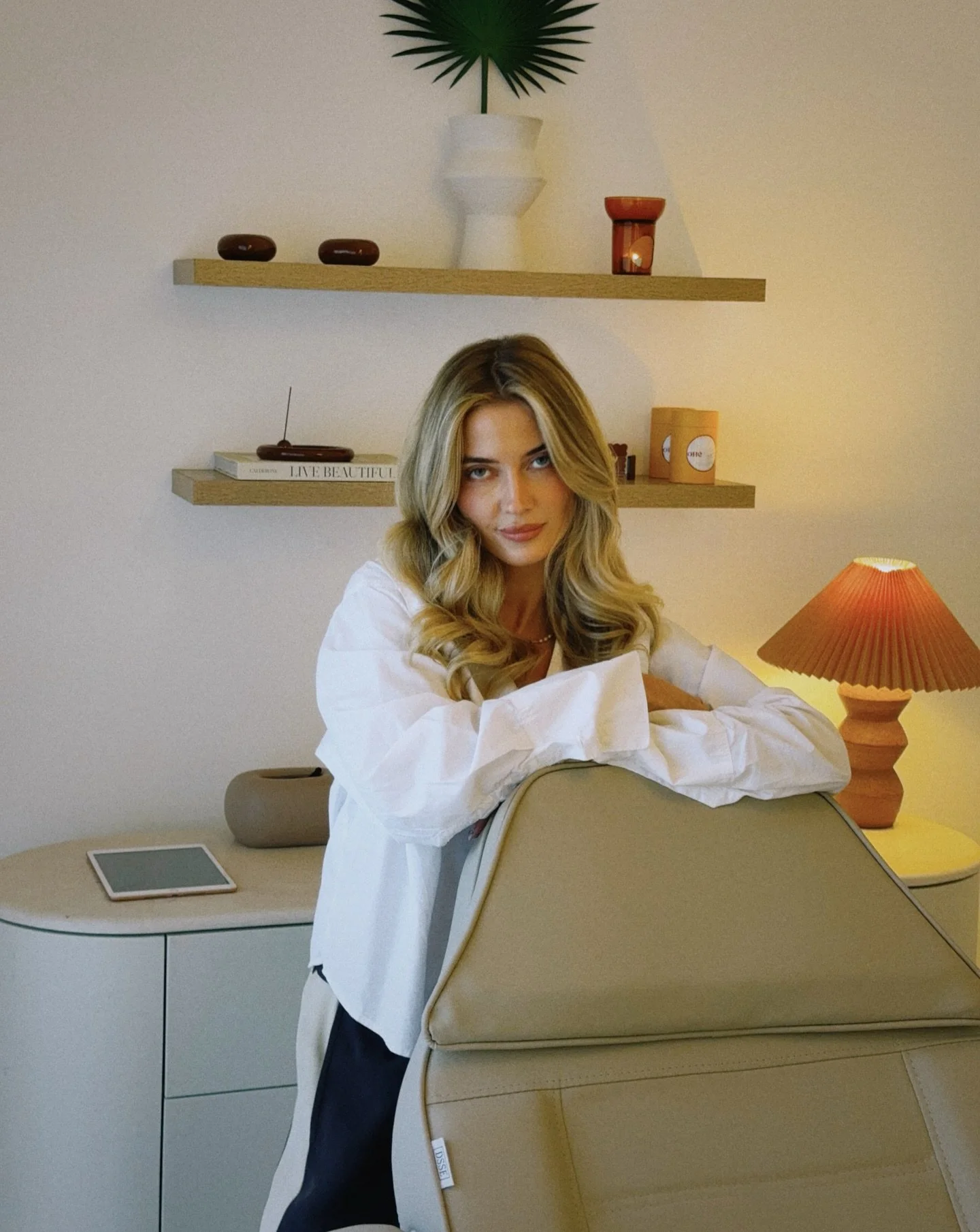 The face behind Skin Holiday 🌞

Allira is a Registered Nurse with 10 years of experience, bringing a background in Neonatal and Paediatric ICU.

Skin Holiday was born just over a year ago, after several years of working in aesthetics whilst balancin