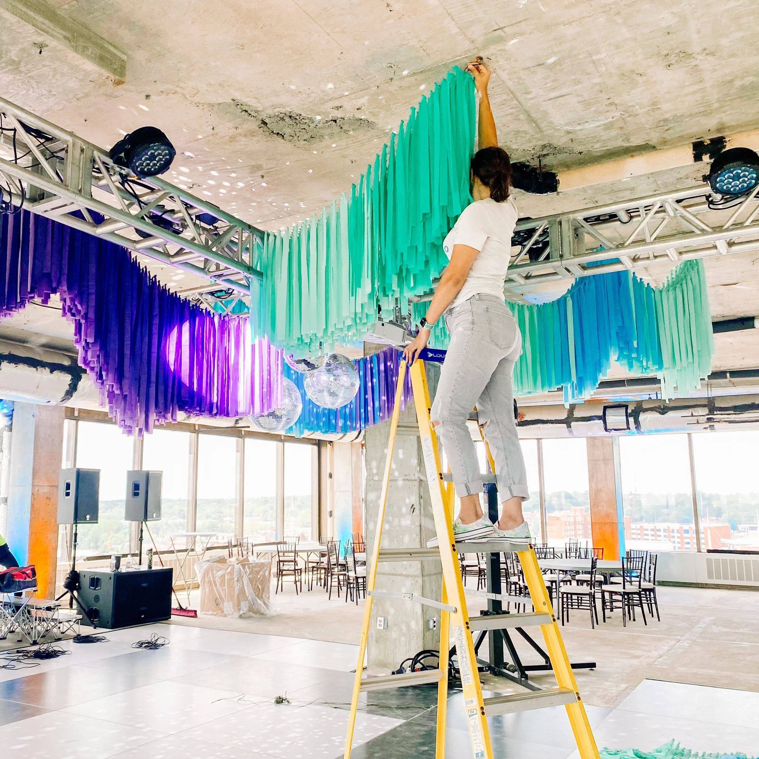 Hangingtassels-1.jpg