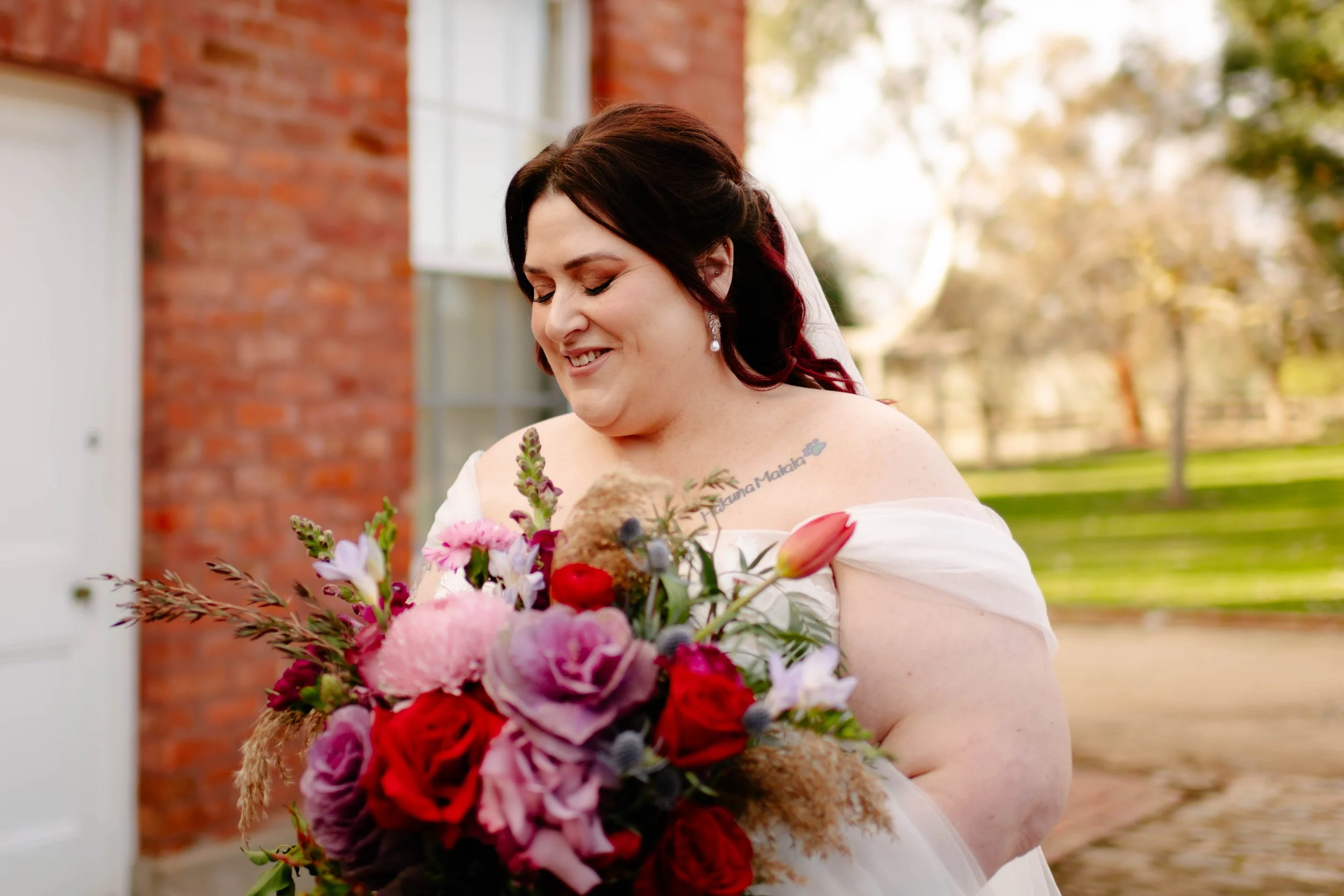 ravenswood-homestead-wedding-first-look-07.jpg