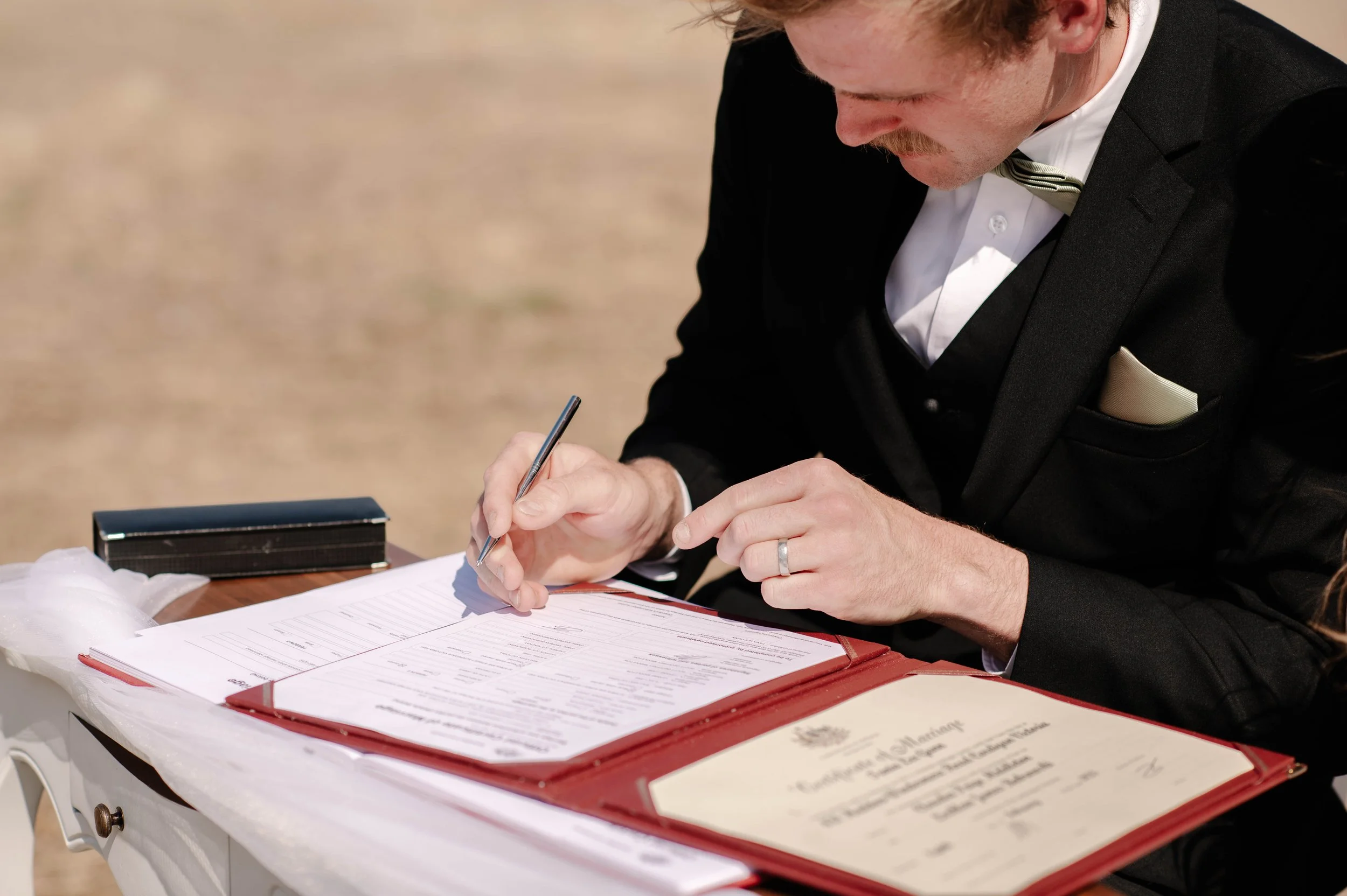 ballarat-groom-signs-wedding-certificate.jpg