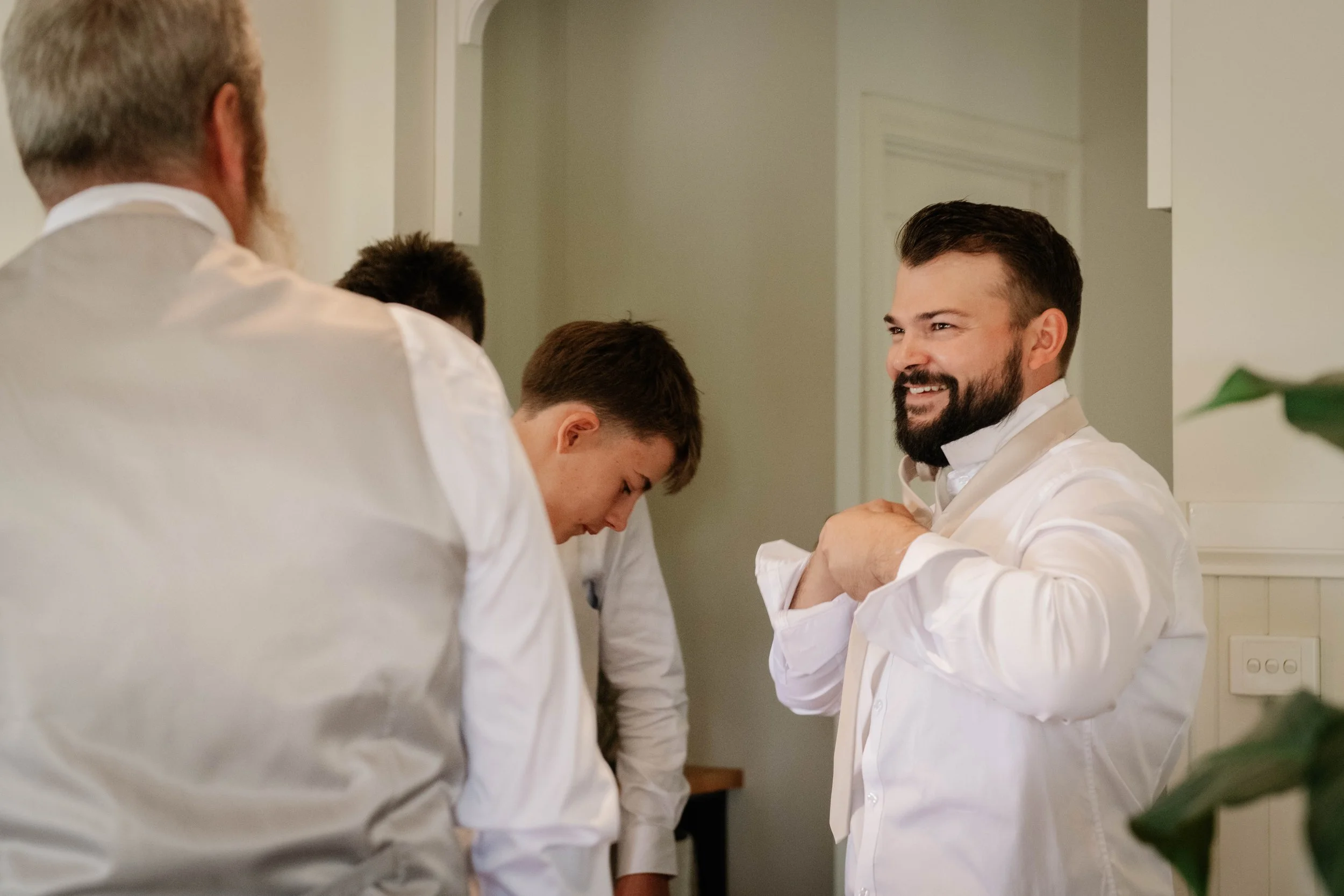 the-boathouse-nagambie-getting-ready (2).jpg