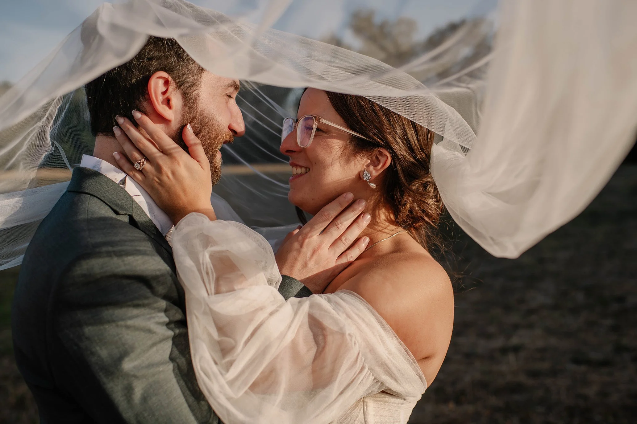 under-veil-sunset-hands-smile-bendigo.jpg