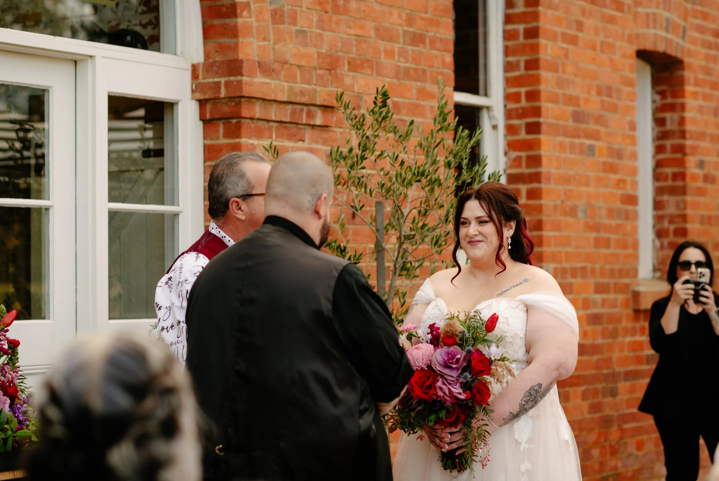 ravenswood-homestead-wedding-ceremony-07.jpg