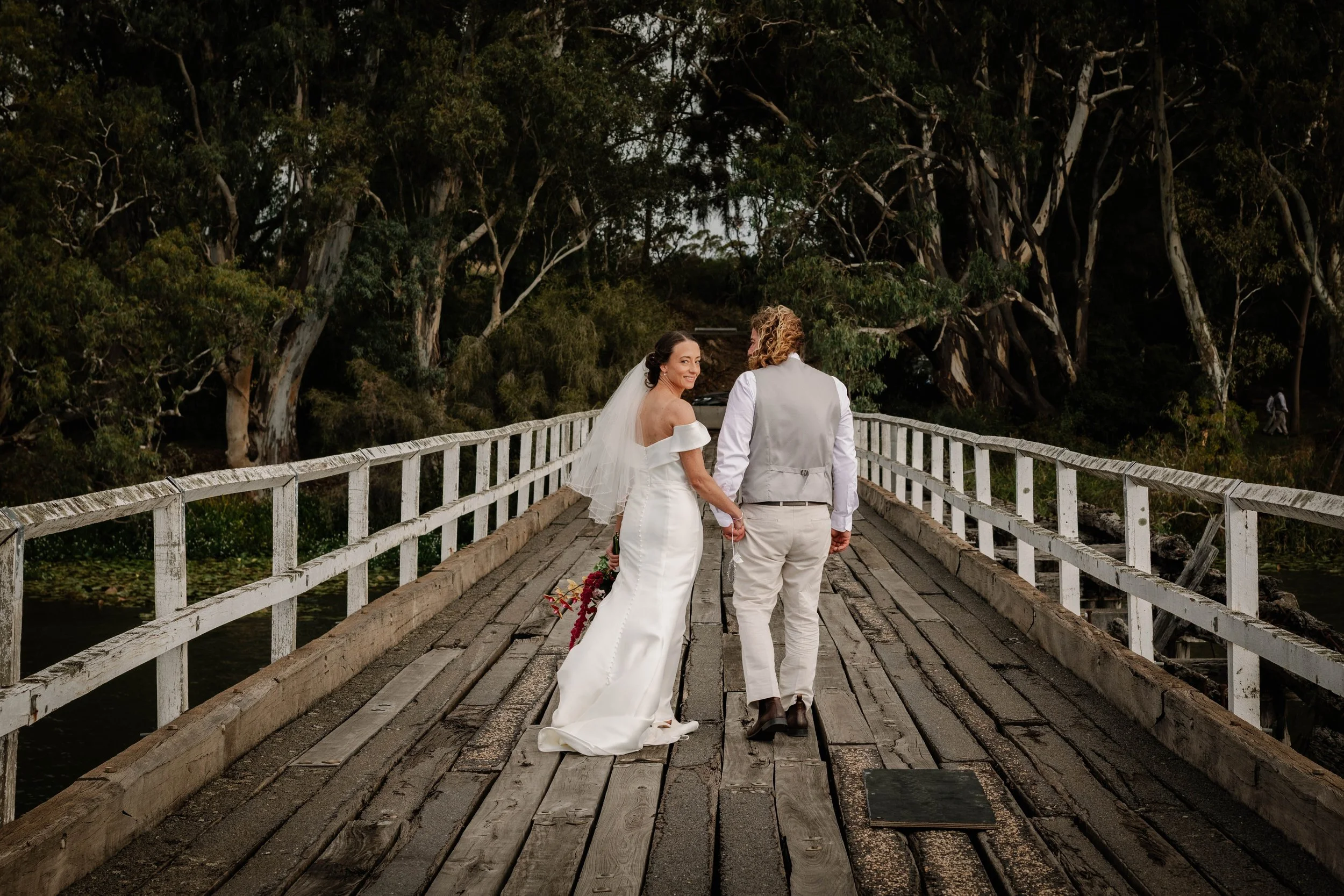 the-boathouse-nagambie-wedding-bridal-02.jpg