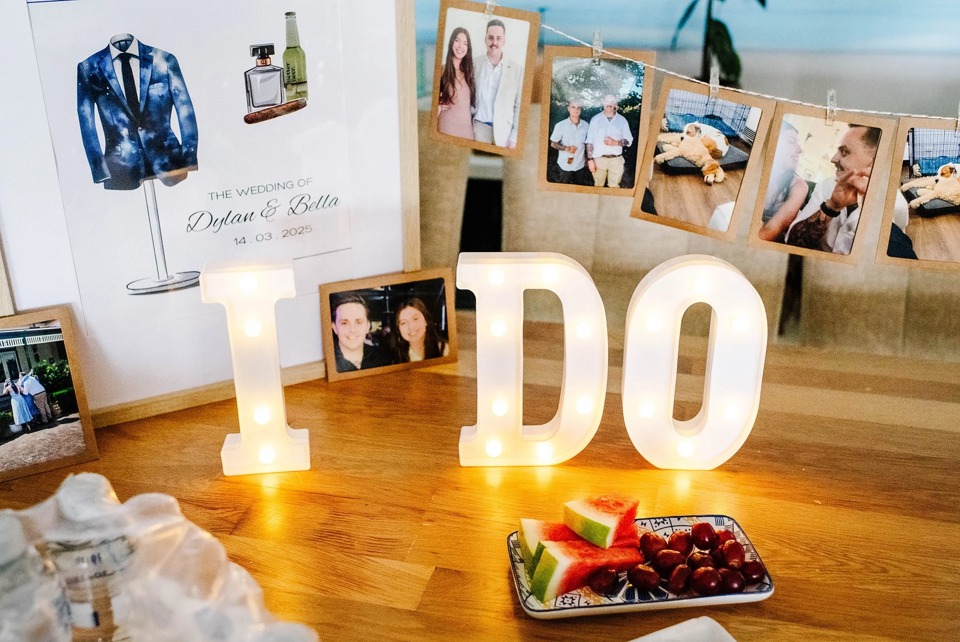 wedding-table-photos-sign-olinda.jpg