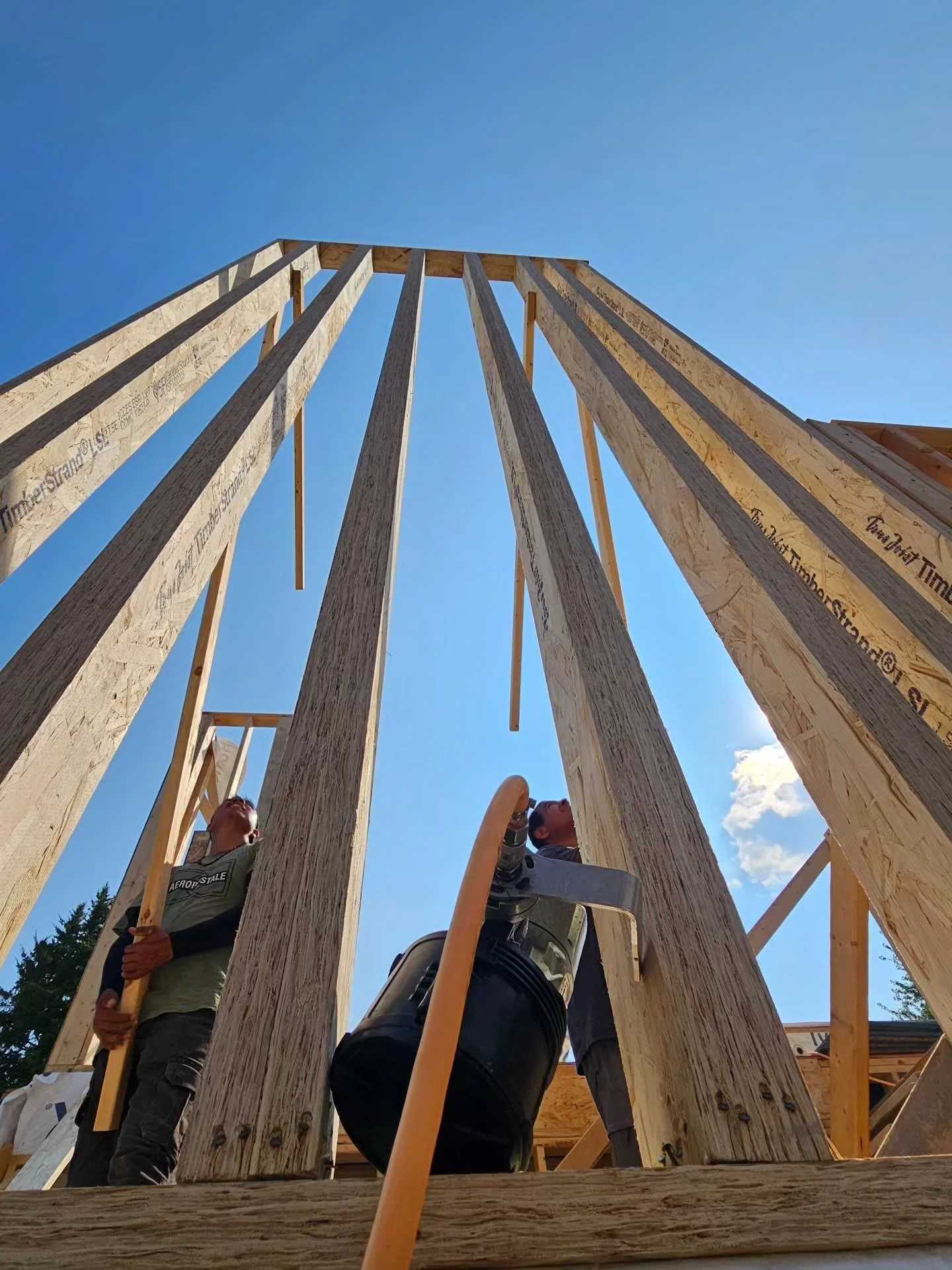 Our high walls, looking like their own version of stone henge! 😉😆
#framing #trusses #construction #toronto #ontario #framingcontractor #carpentry #canastruct #constructionlife #customhomes #framer #builder #canada #framingcontractors