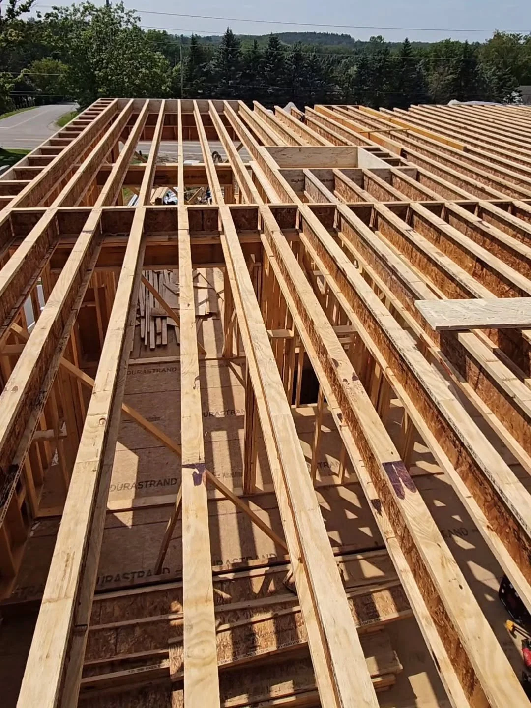 2nd floor framing with a built-in elevator shaft! 💪🔨
#framing #elevator #construction #toronto #ontario #framingcontractor #carpentry #canastruct #constructionlife #customhomes #framer #builder #canada #framingcontractors