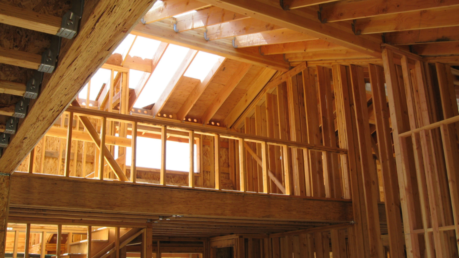 How Commercial Mezzanine Framing Works