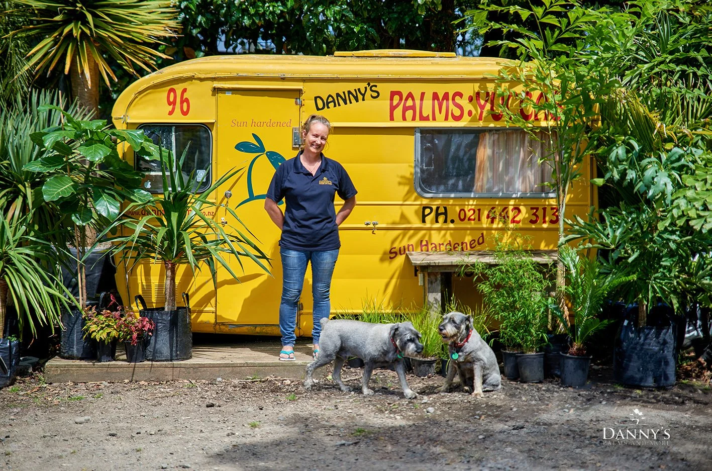 Danny Palms Nic Caravan 144.jpg