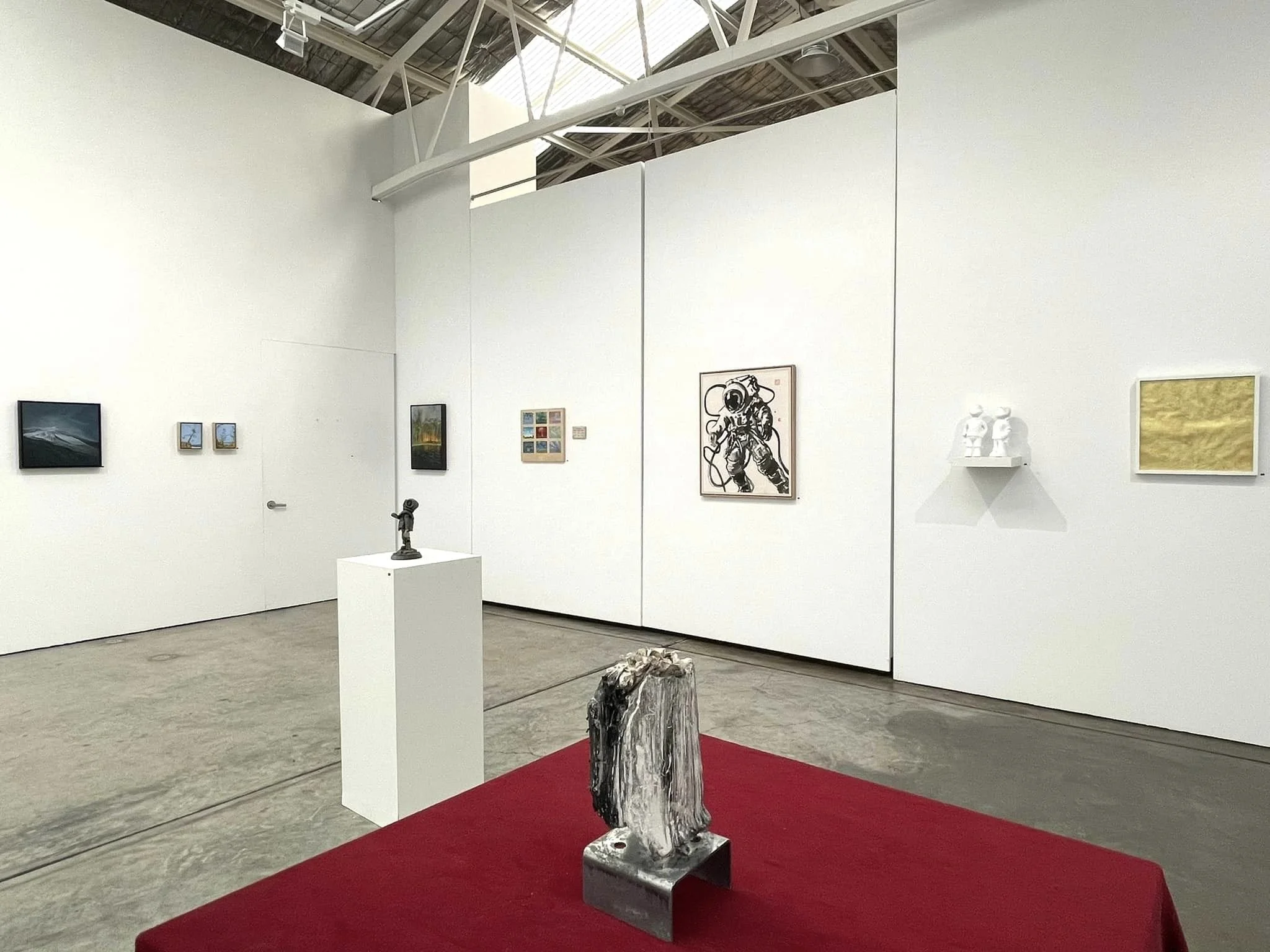 Art-Atrium-End-of-year-group-exhibition-opening-5.jpg