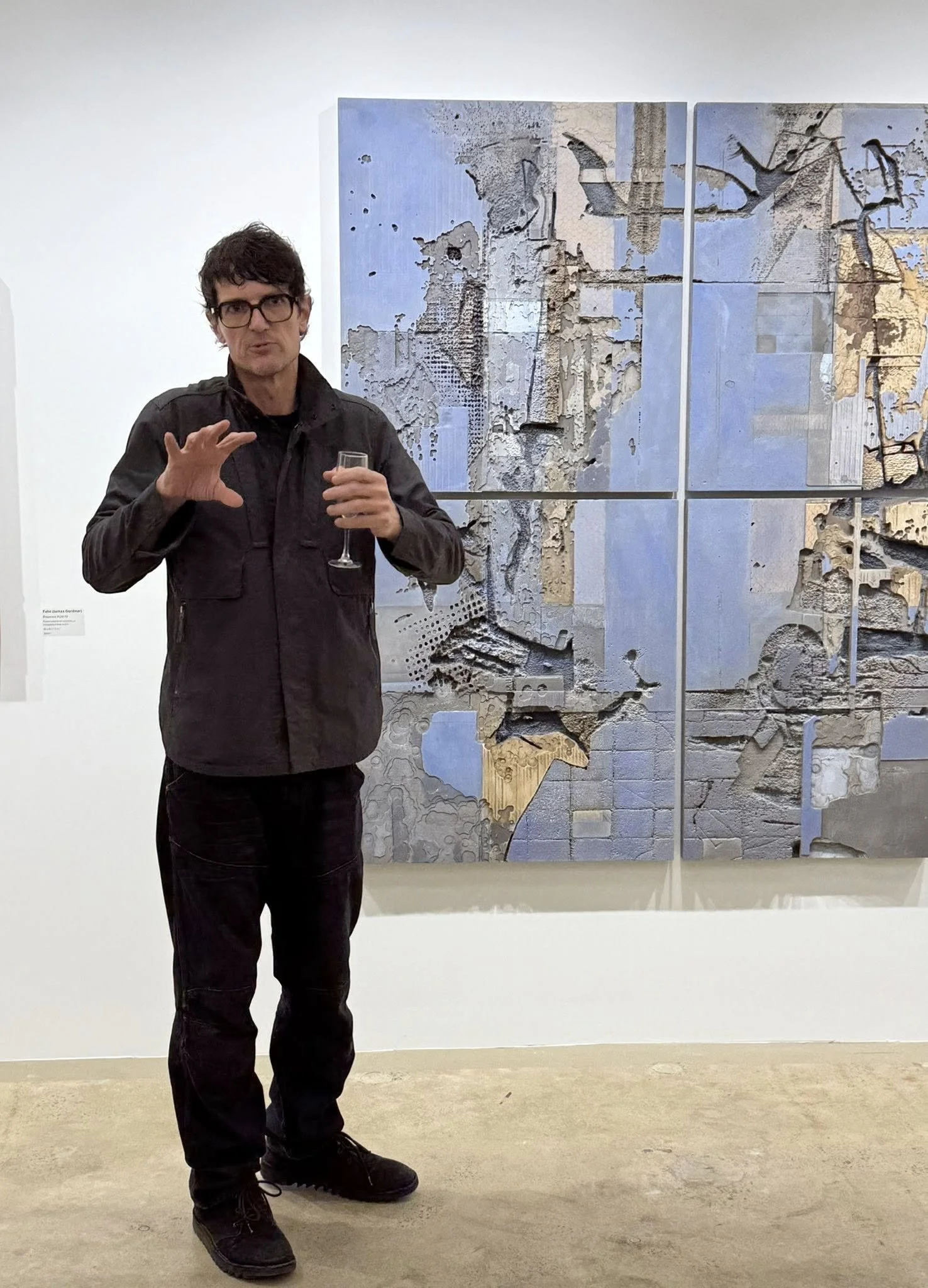  Private Viewing of Fahn (James Gardiner) exhibition, Presence, at Art Atrium 48. 