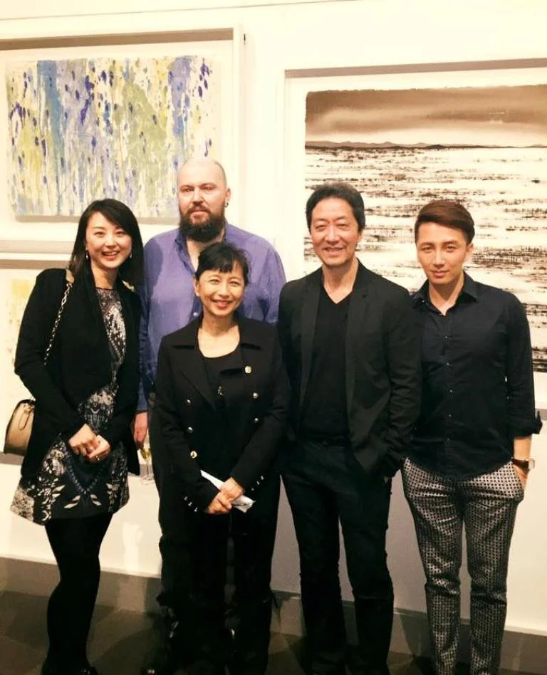 Art Atrium-News-2016-David-Middlebrook-Kaye-Mahoney-Art-Atrium-@-Jones-Bay-Wharf-1.jpg