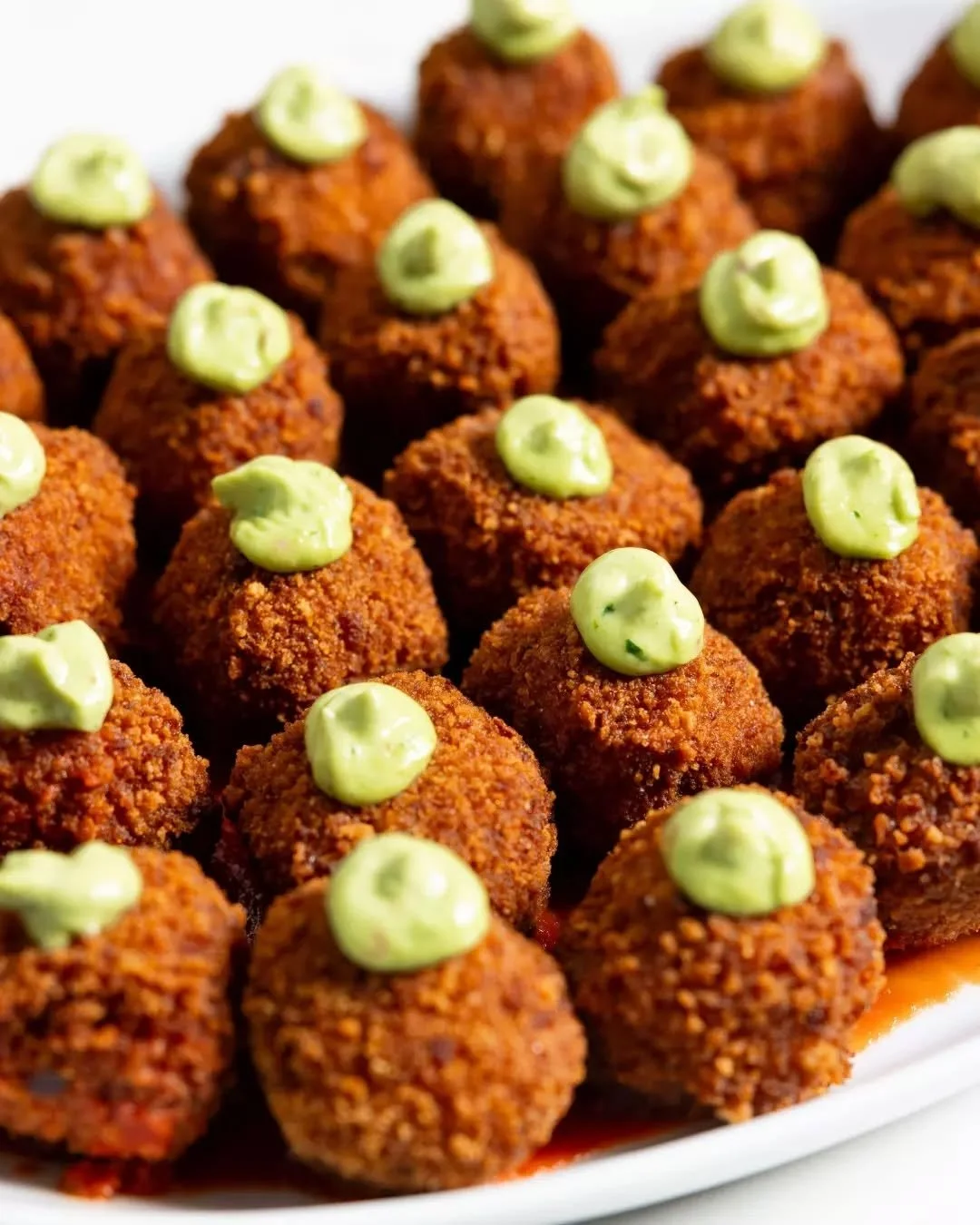 Swipe through to explore a taste of our hot and cold canap&eacute;s &mdash; the perfect addition to your next event at The Rawson.

Visit our website to view the full functions menu and pricing. We look forward to hosting you!

#therawson #therocks #