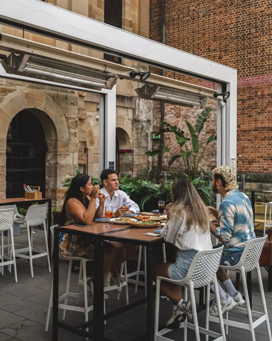 Join us for Sydney&rsquo;s best-value Happy Hour in The Rocks 🍸
Enjoy $8 beer, wine and spirits, Monday to Friday from 4&ndash;7pm.

See you for a drink on our sun-drenched terrace!

#therawson #therocks #happyhour