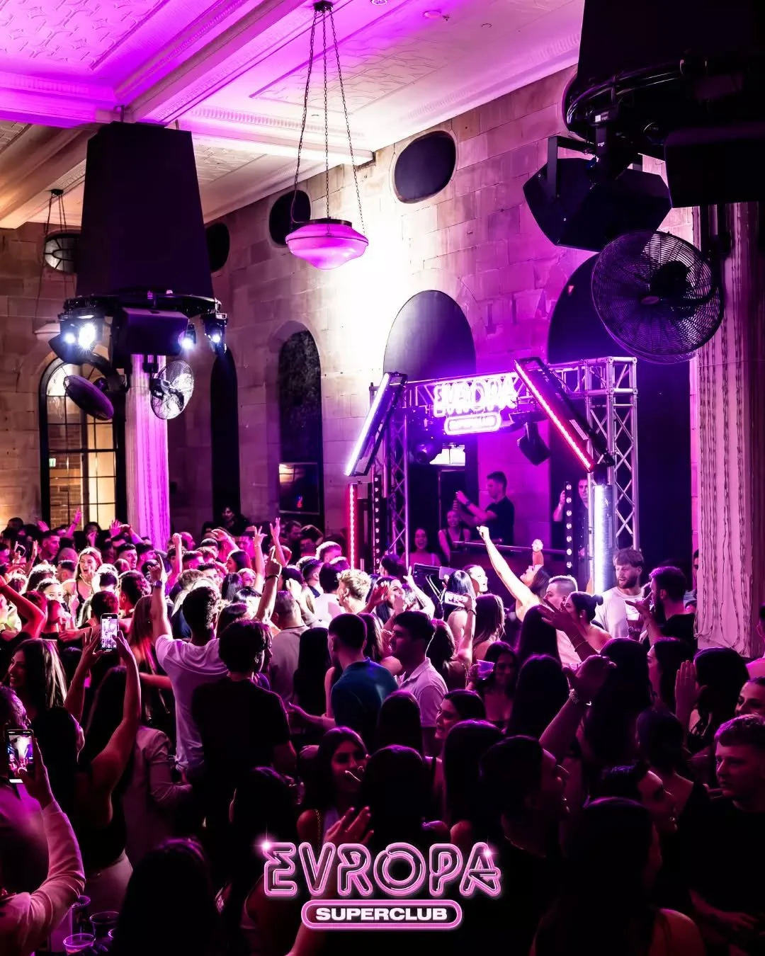 The Rawson x Evropa Superclub 🔥
When Australia&rsquo;s biggest Balkan Superclub takes over The Rawson, you know it&rsquo;s going to be huge.
Massive energy, a packed dance floor and Sydney&rsquo;s best vibes &mdash; this is what The Rawson does best