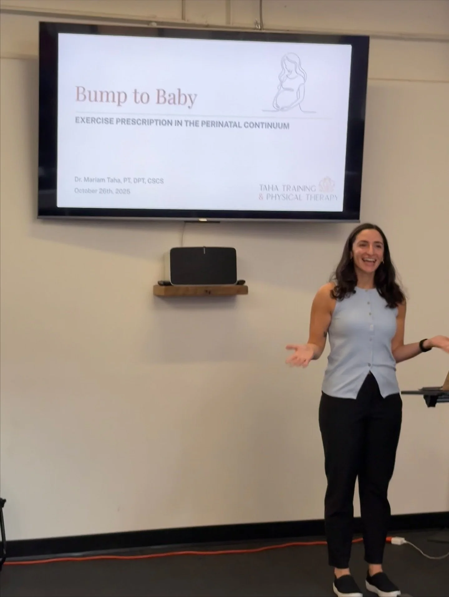 What an awesome weekend at the Core Collective fall seminar. I loved learning from my colleagues and was thrilled to speak on exercise prescription for the perinatal population. Thank you to everyone who attended!!! 

Special thank you to @tonygentil