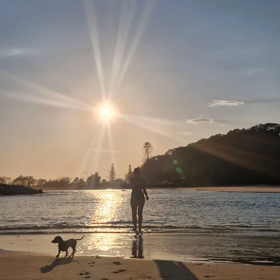 Been leaning into the slower side of life lately&hellip; and it&rsquo;s been exactly what was needed. 🌞

Beach swims, client sessions, wild walks, and plenty of moments with the resident 🌭🐶

A softer season of recalibrating and remembering that si