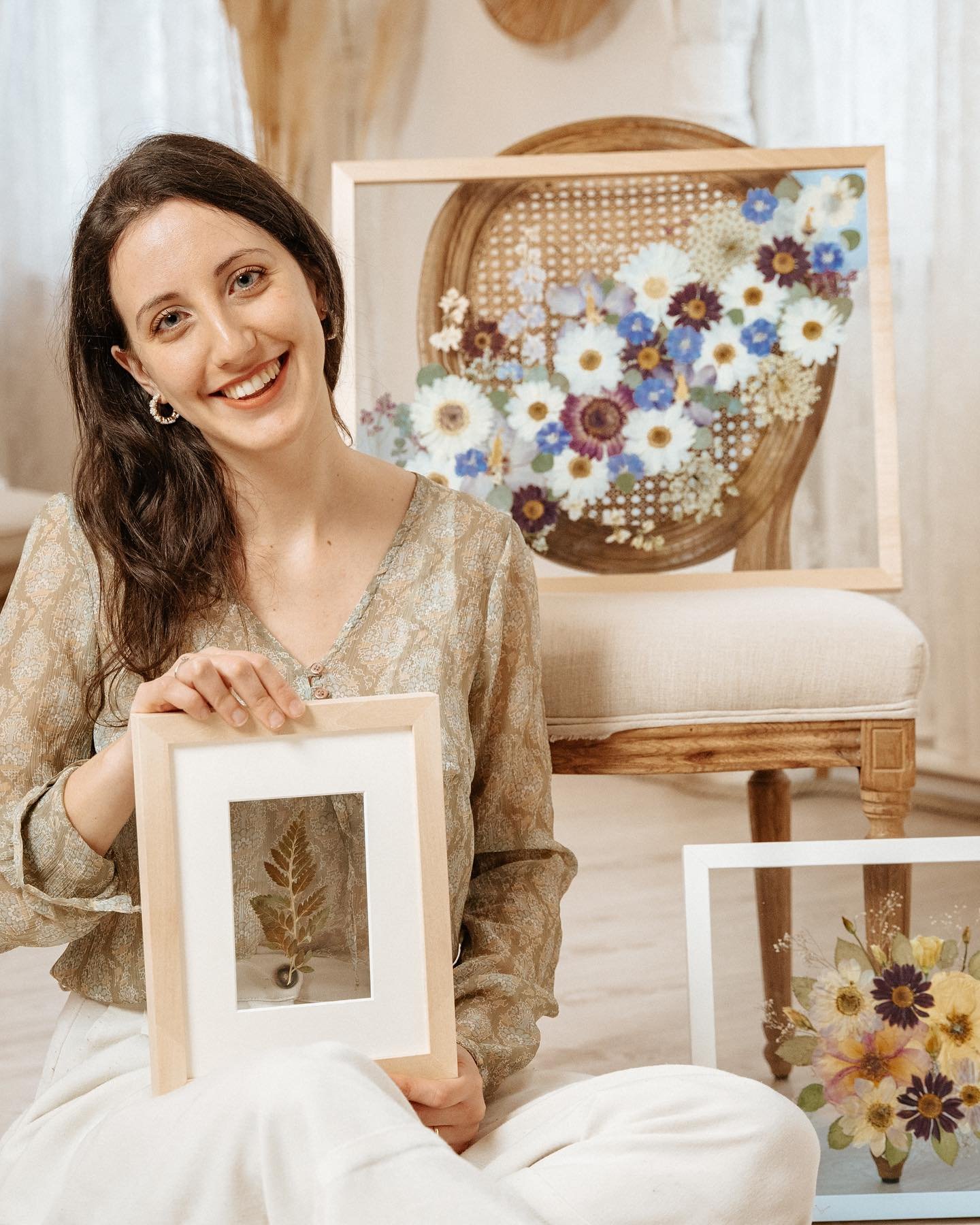 Why choose Fiorevero? 💐

Choosing who to trust with your bouquet preservation is a big decision &mdash; here&rsquo;s what sets us apart.

🪡 Tailored process

Every bouquet is different, and so is every frame we create. From flower type to layout, w