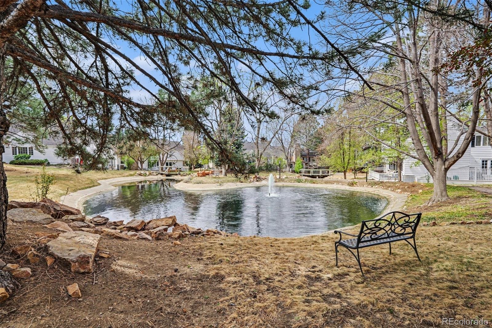 4675 S Yosemite Street Unit #215, Denver, CO 80237