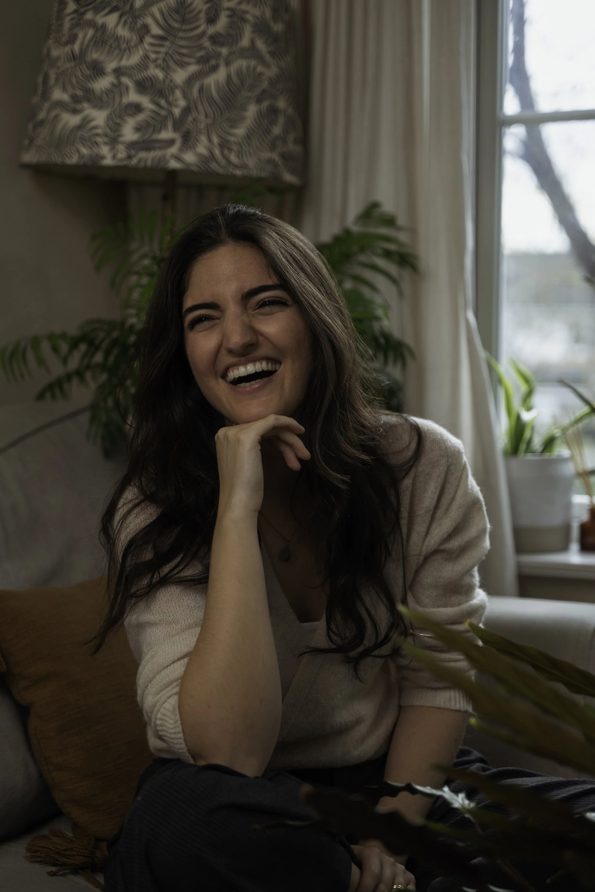 Holistic private osteopath Elianne Abrahams in North Finchley N12, The Be Project