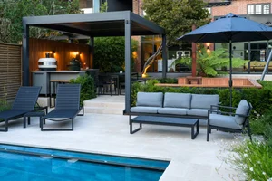 3 Seasons - Pergola - Roehampton 5.JPG
