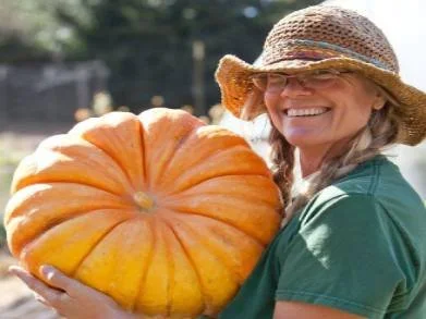 Love Fresh Food? Love Your Farmer's Market!