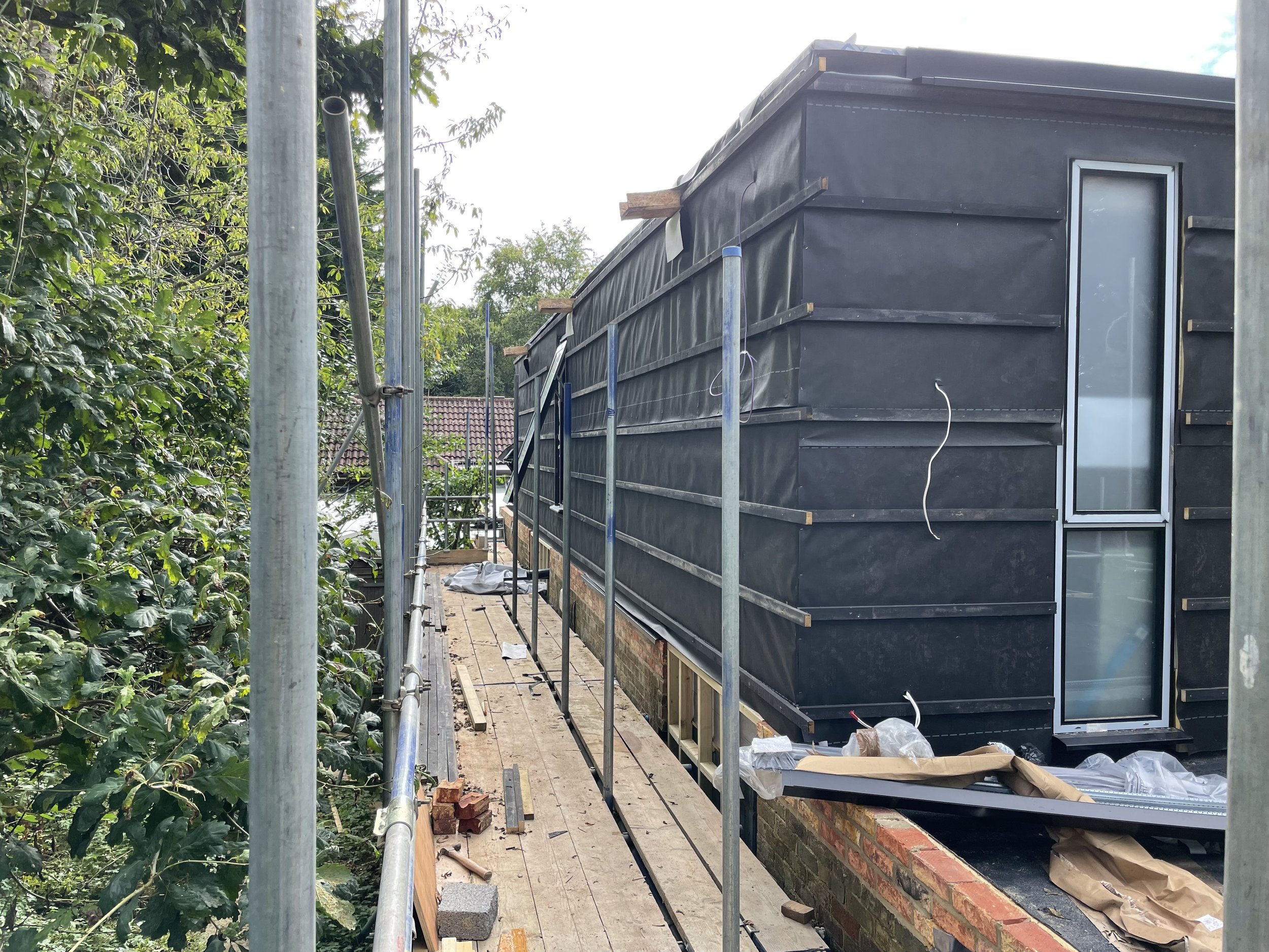 TOTAL RENOVATION KESTON