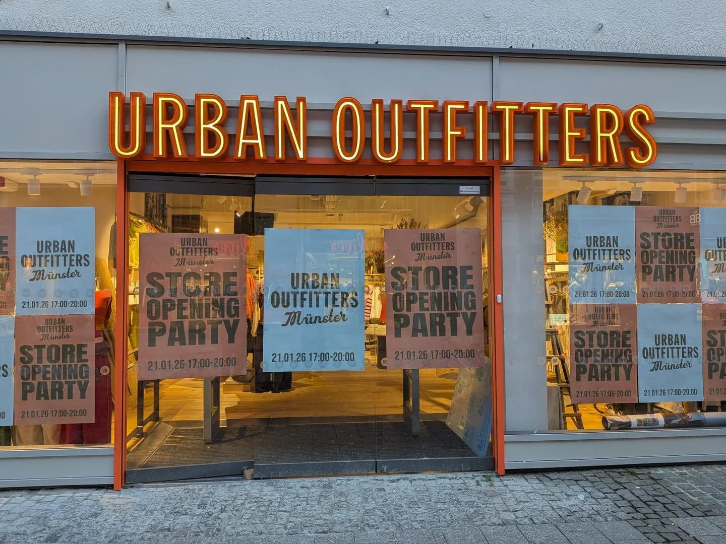 cCue&rsquo;s latest retail fit out is open! Urban Outfitters, M&uuml;nster 🇩🇪

Our team delivered the full fit out with a focus on our bespoke joinery capabilties, giving the store its unique character and aesthetic.

Proud to see our craftsmanship