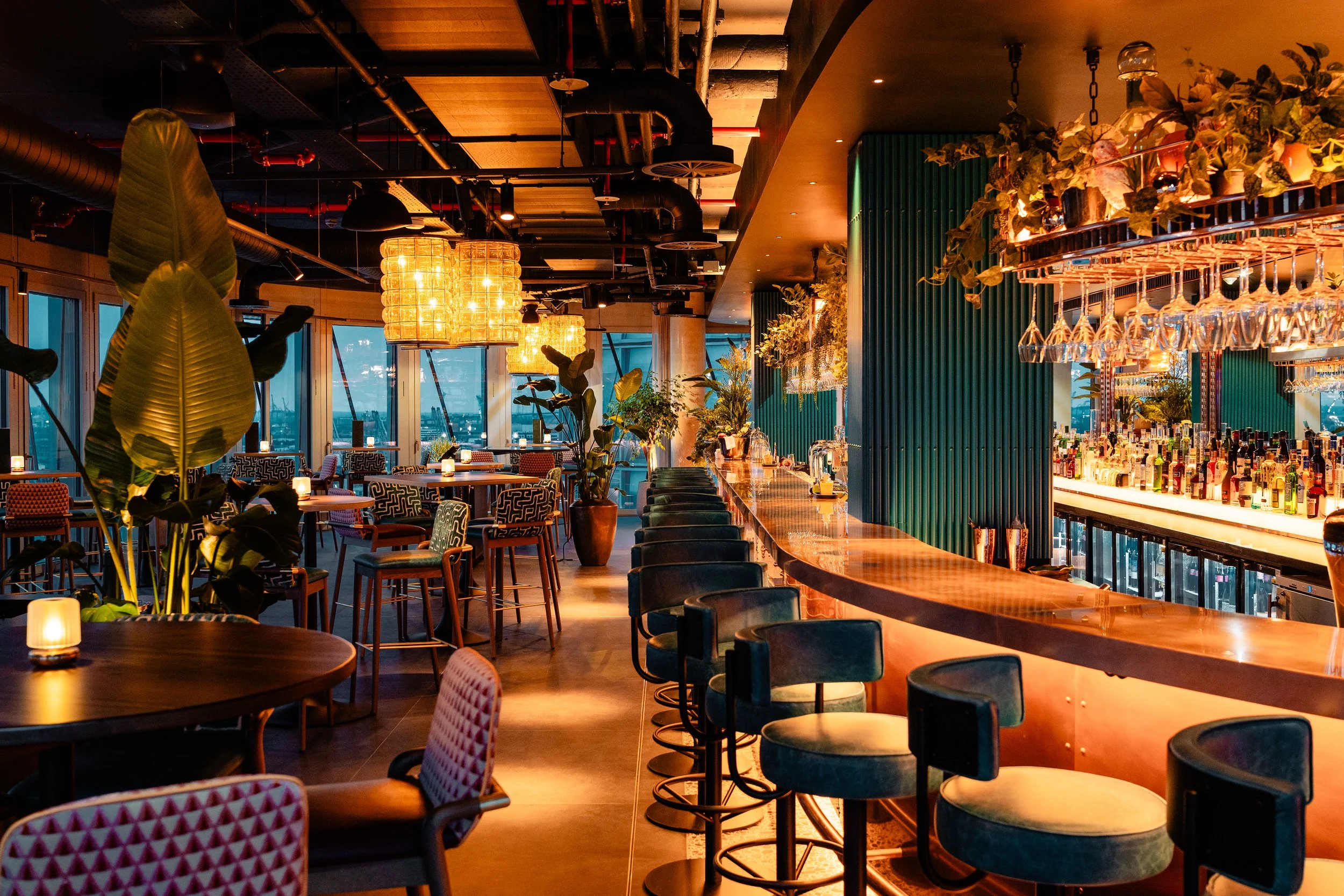 Air Bar 13 opens in Hamburg