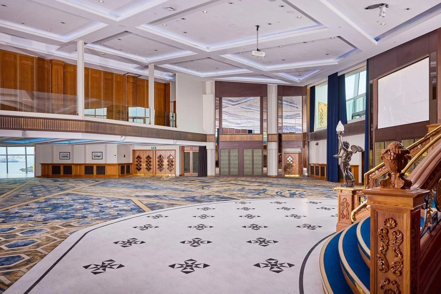 Titanic Suite 002.jpg