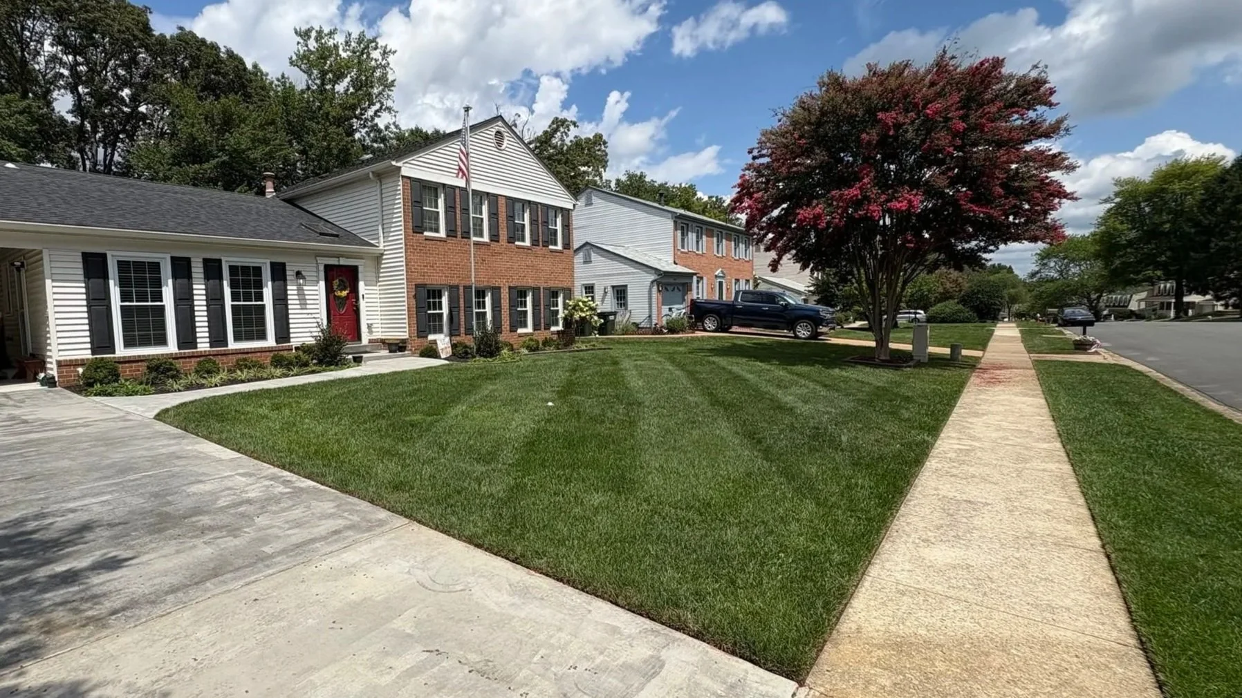 Booking a Lawn Aeration Service in Lorton, VA: Why the Window Is August to October