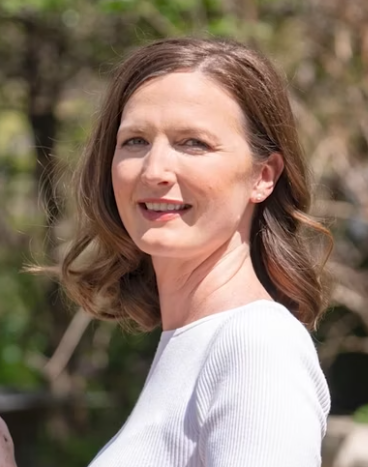 Kelli Folsom • Connecticut • waow