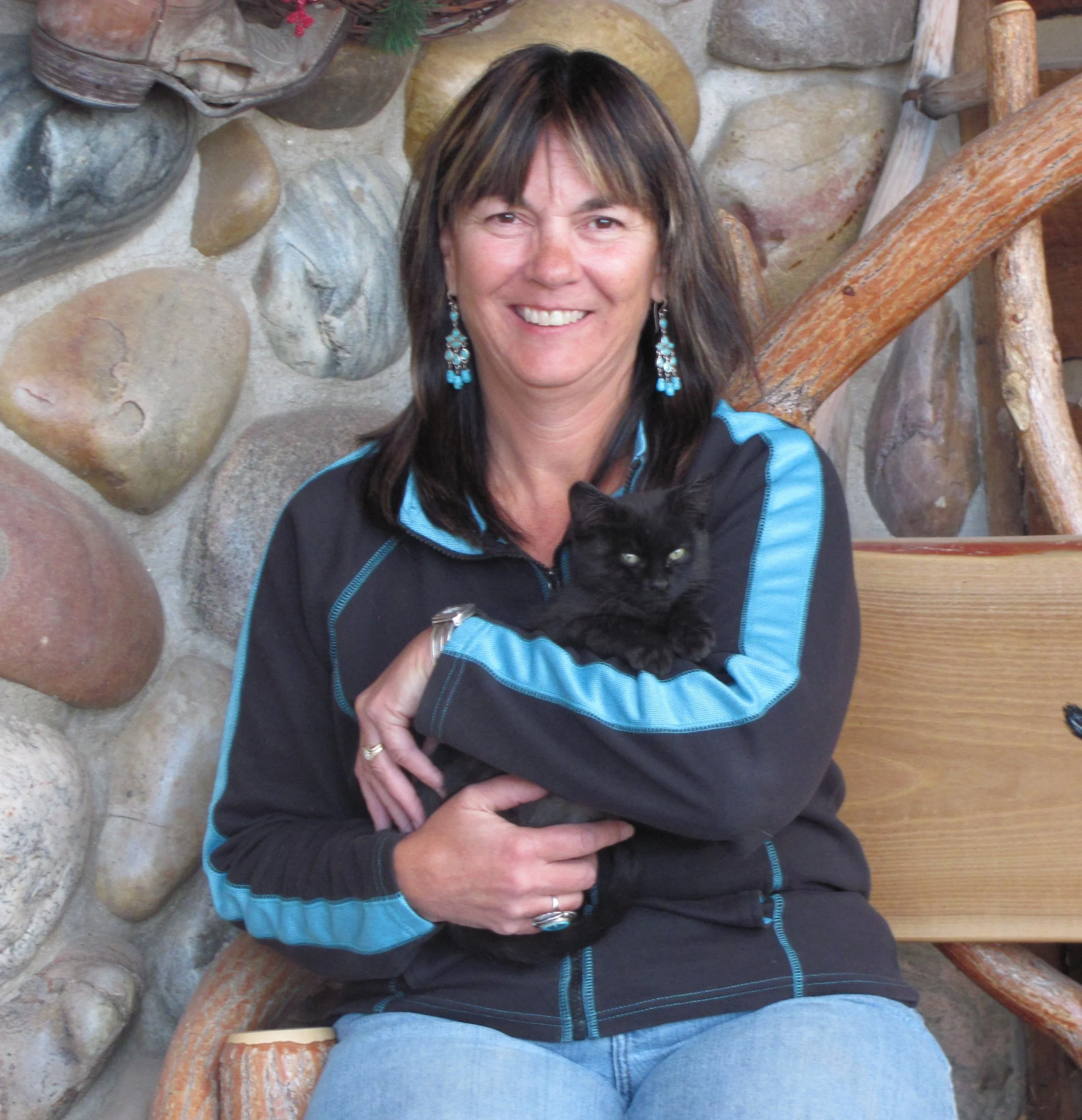 Laurie LaMere with her cat