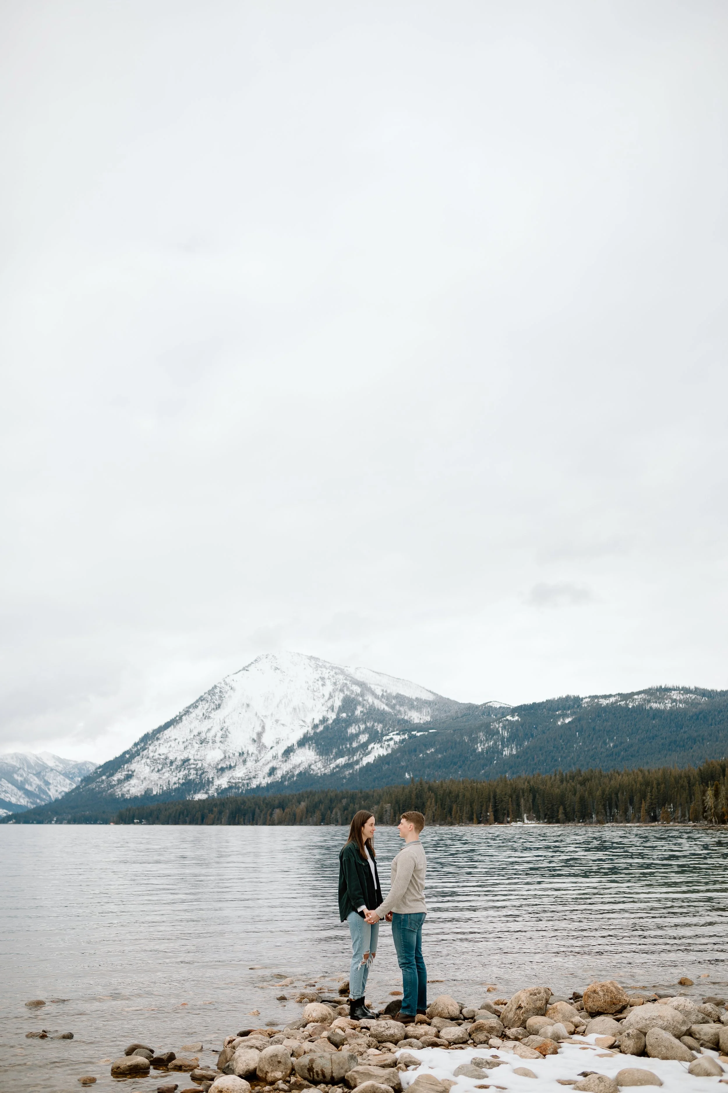 packwood washington wenatchee forest destination travel photographer engagement