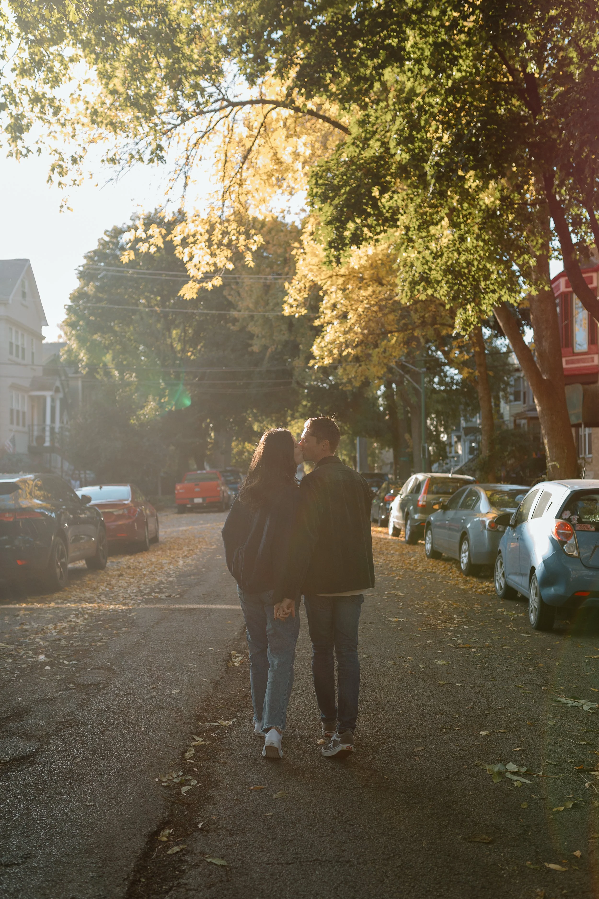 chicago illinois couple engagement candid documentary photography 