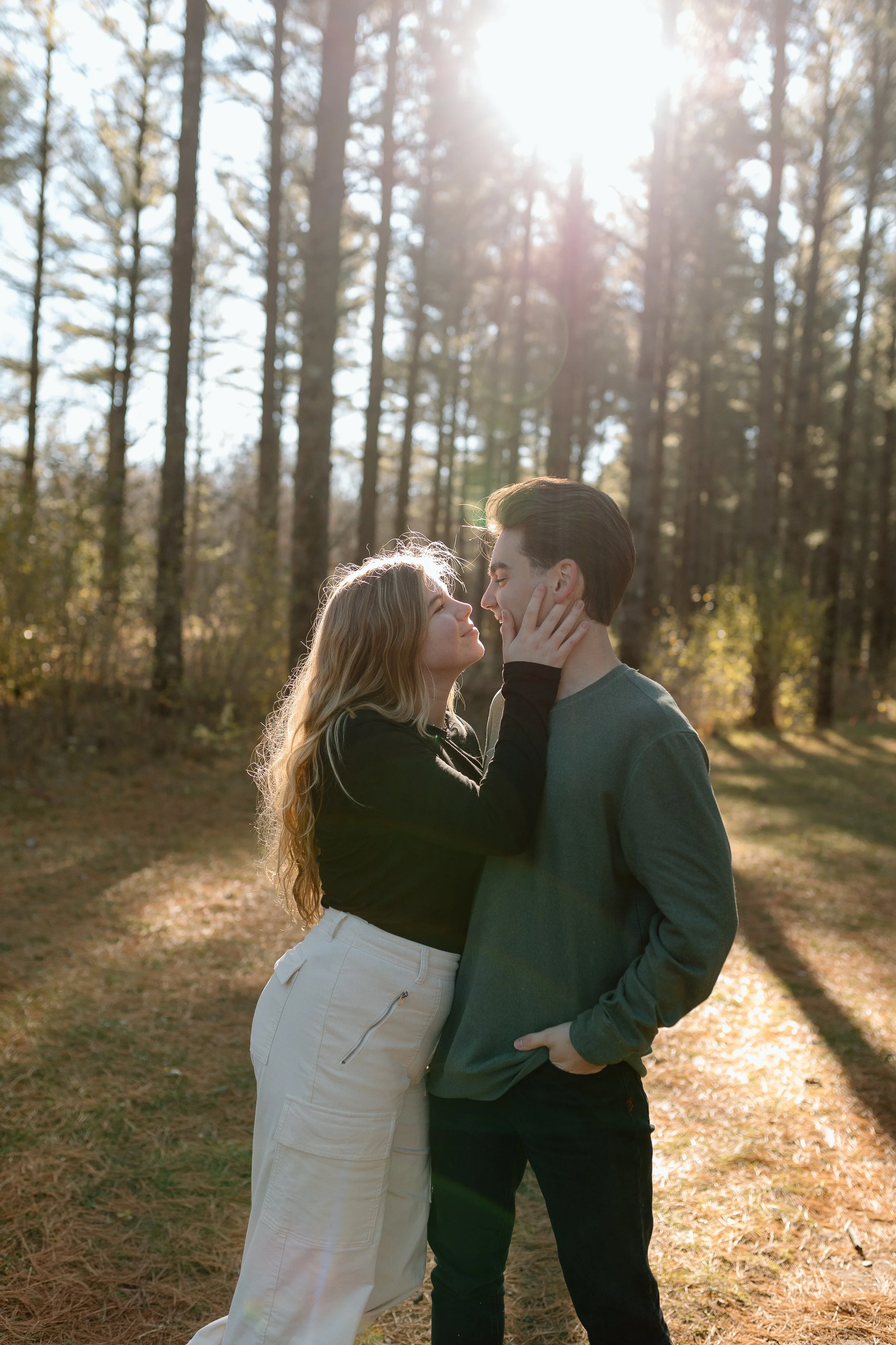 couple engagement whitewater wisconsin kettle moraine photography 